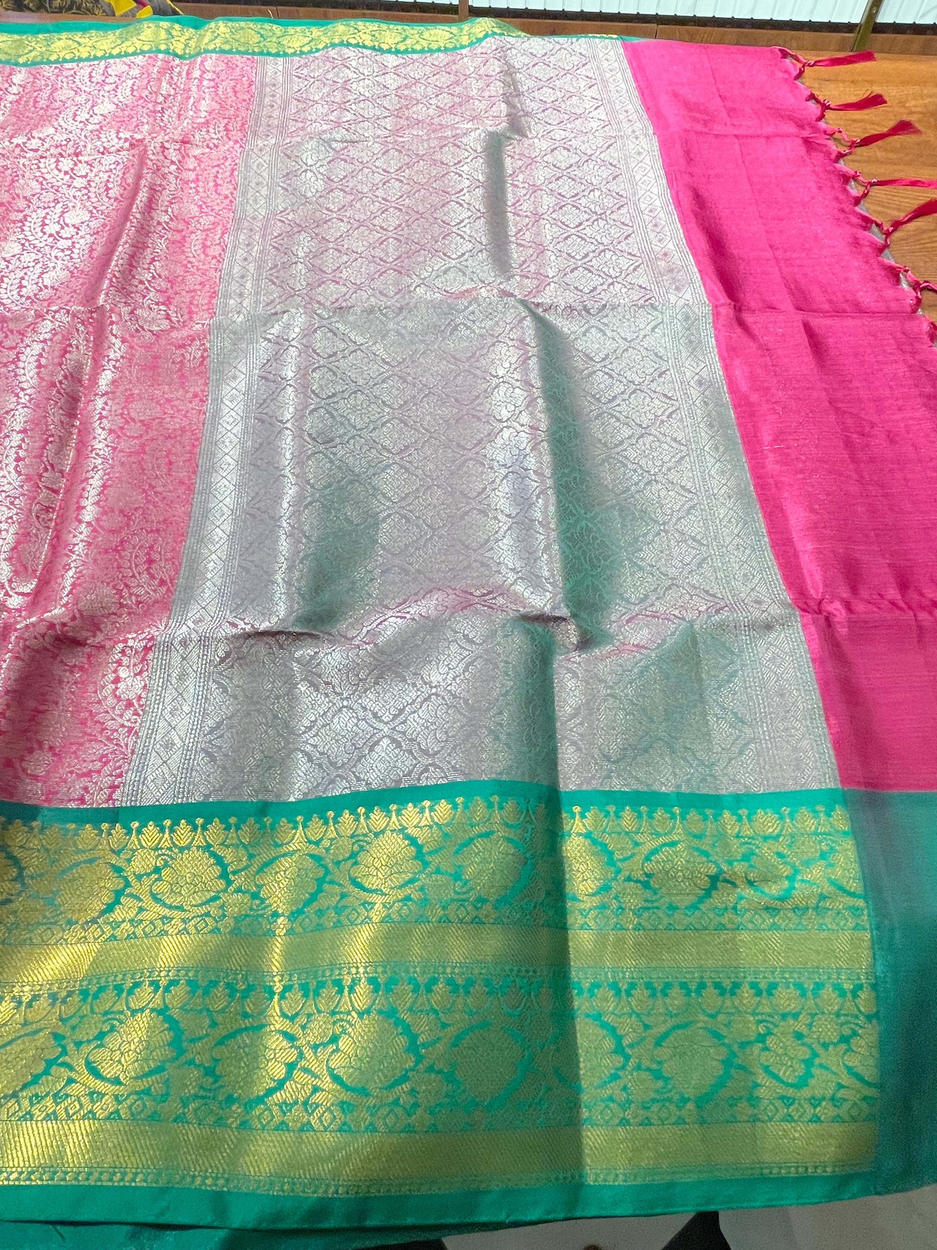 KORA BANARASI SAREE-KB06