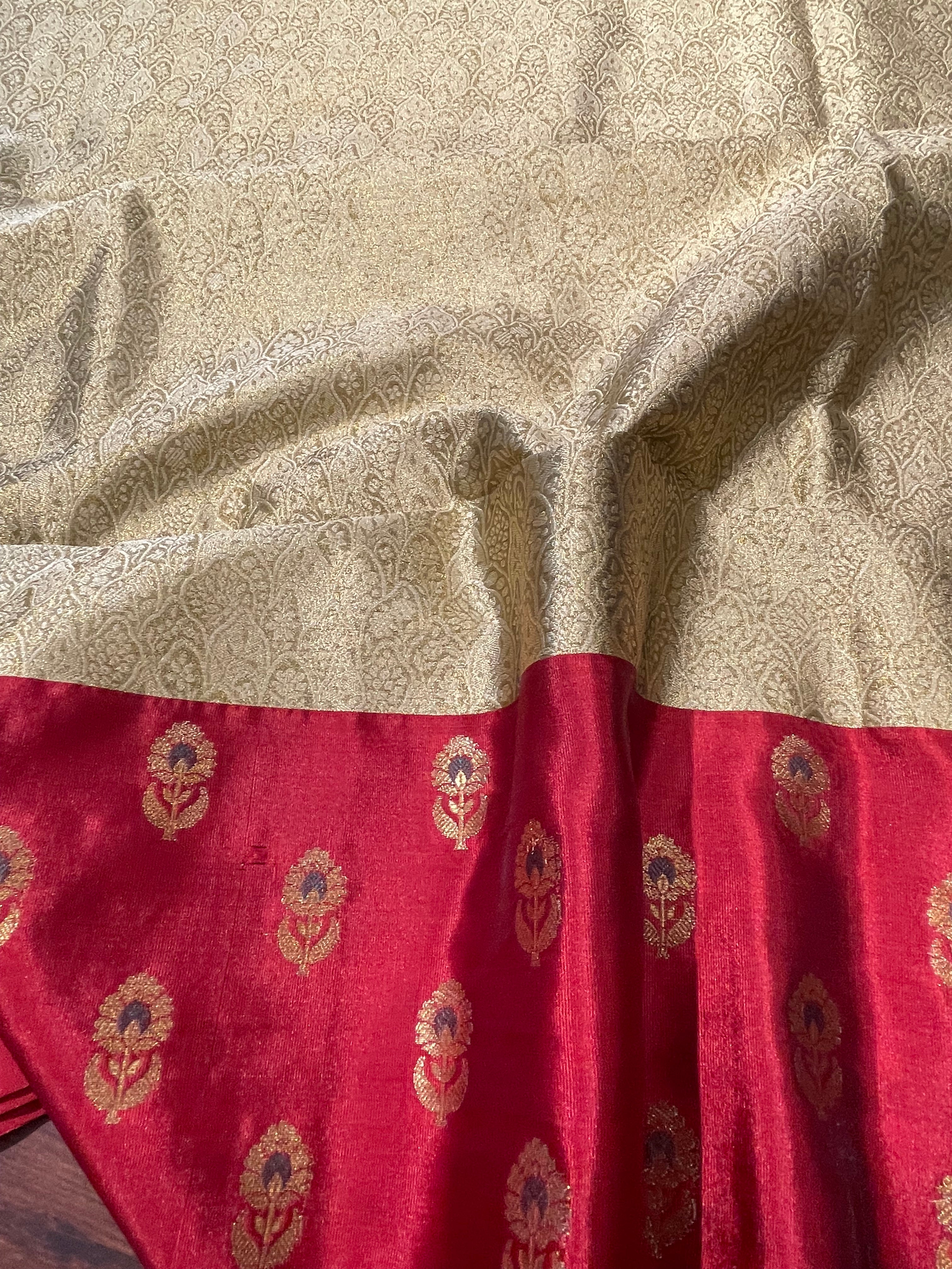 KORA BANARASI SAREE-KB05