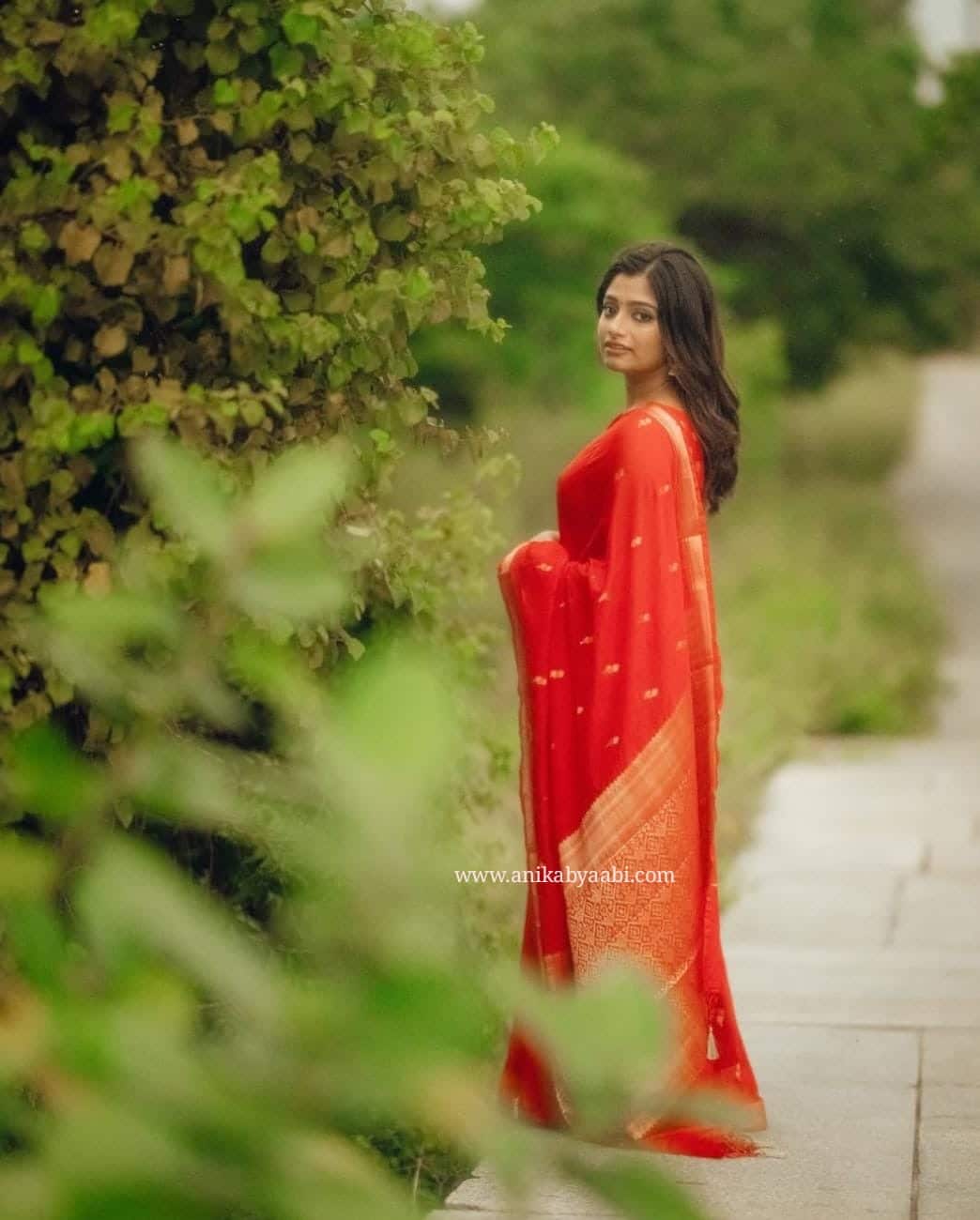 DHISHA-RED SAREE