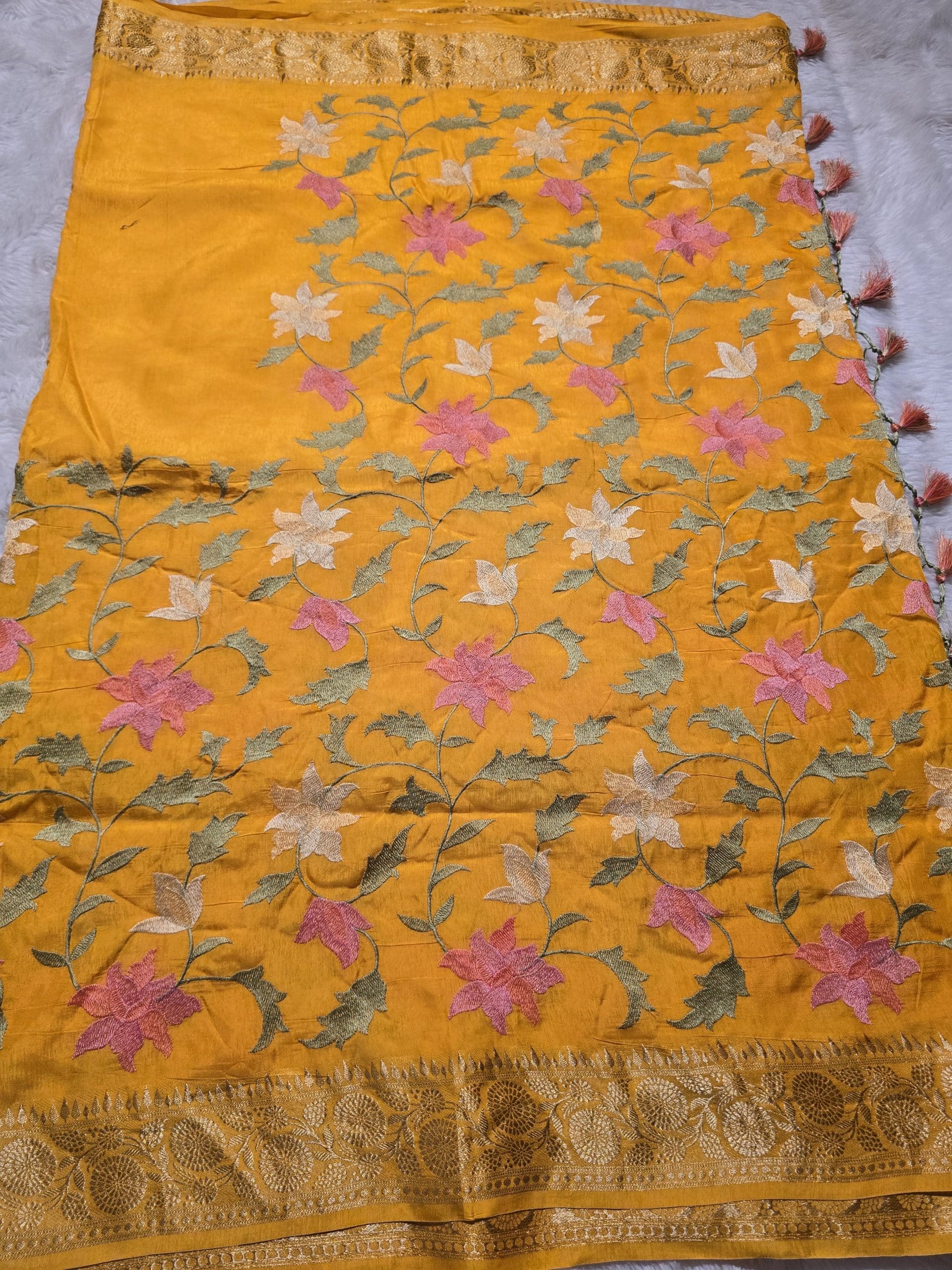 KIRTI-YELLOW SAREE