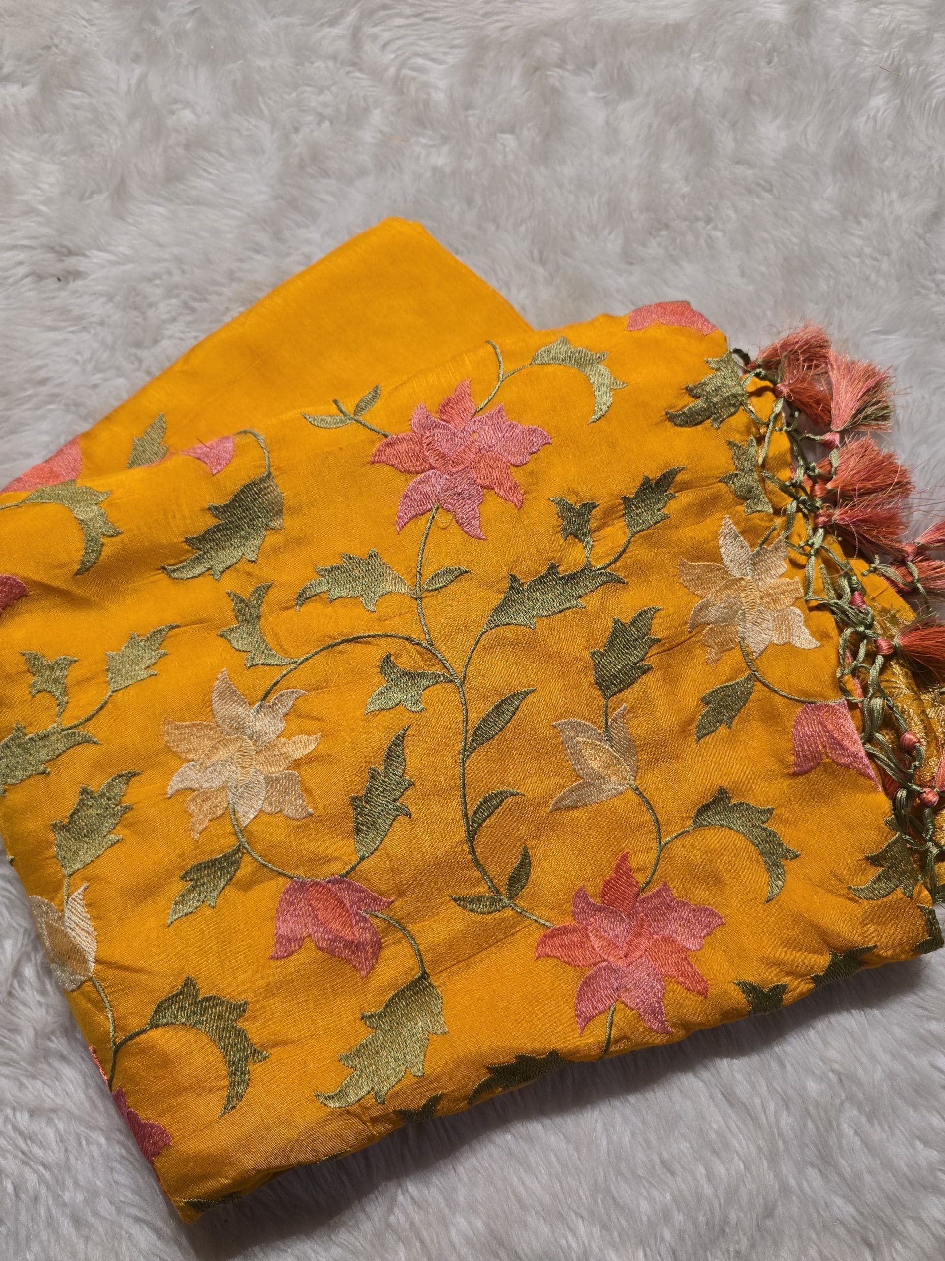 KIRTI-YELLOW SAREE