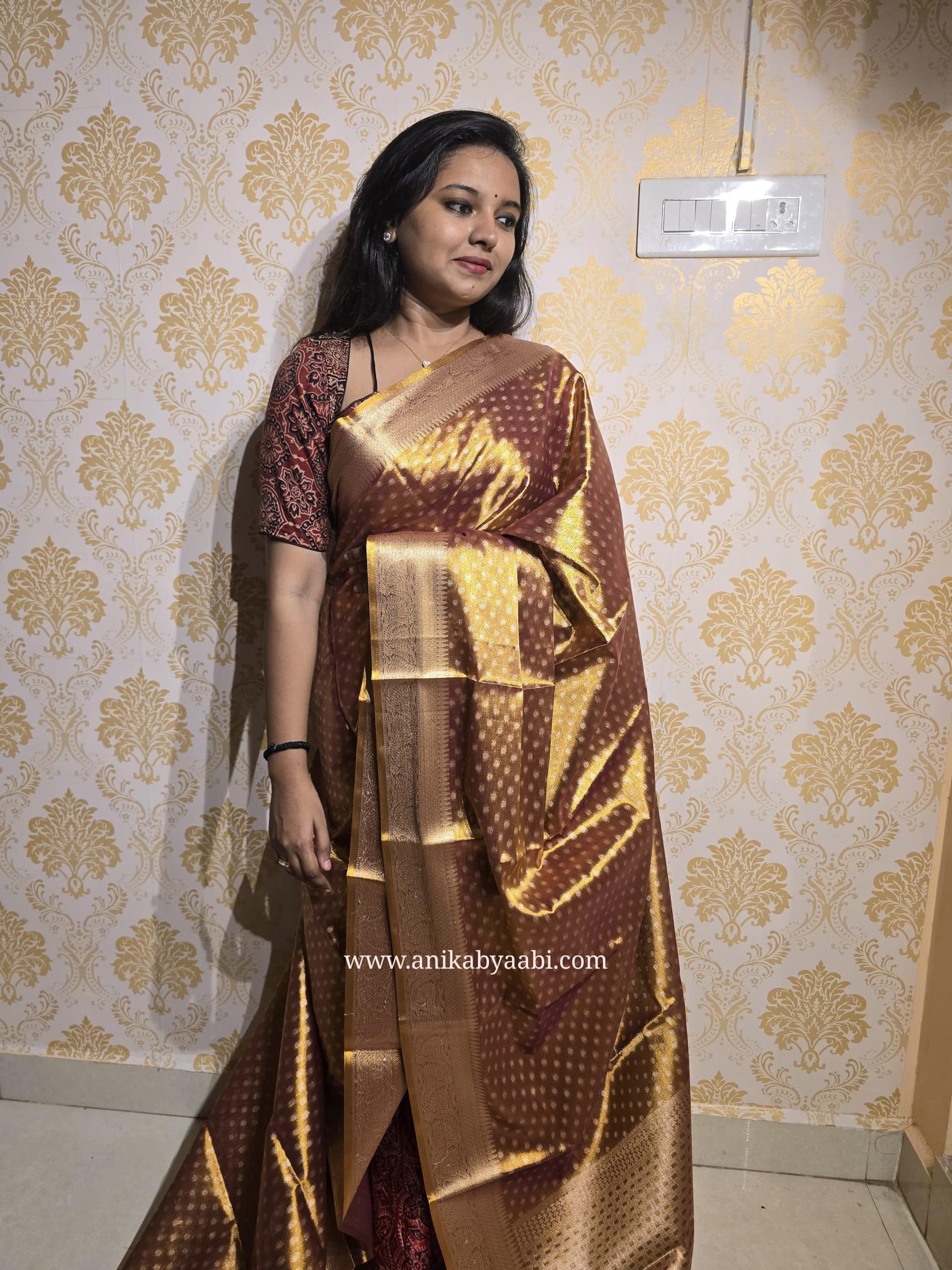 TIRA- ANTIQUE GOLD SAREE
