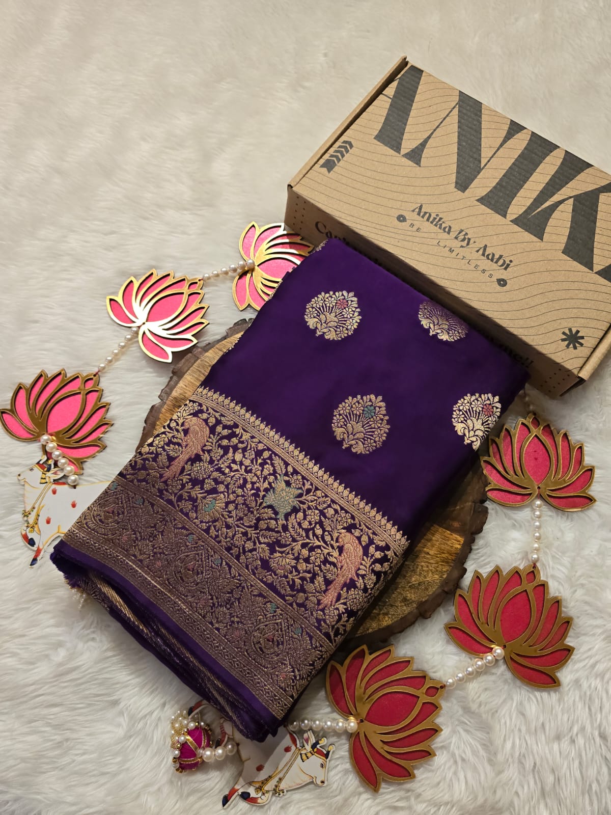 MUSHRO - PURPLE SAREE