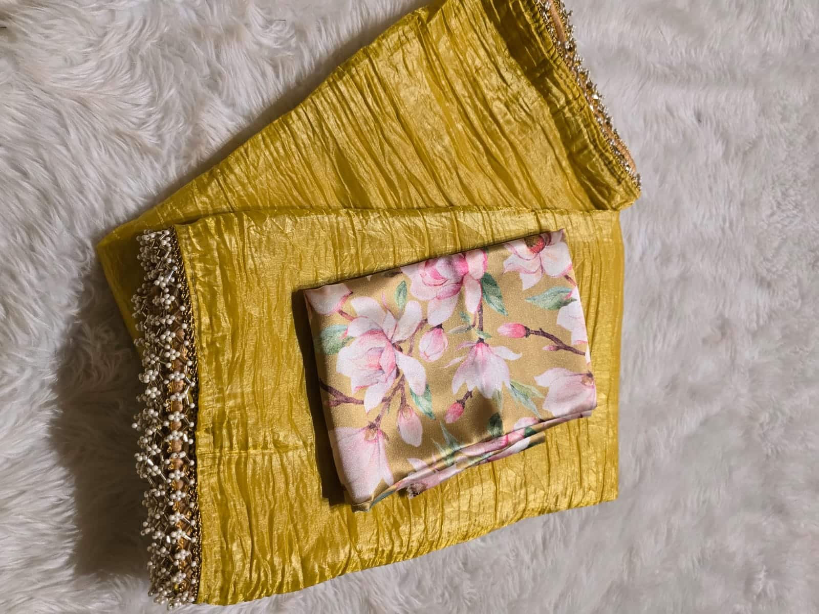 FLORA PLAIN LACE-YELLOW SAREE