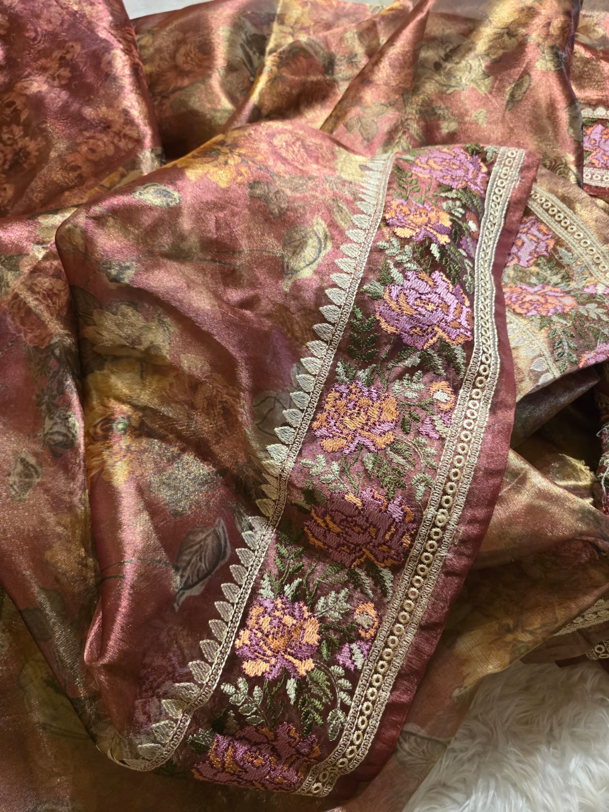 HEERAMANDI-RUSTIC MAVUE SAREE