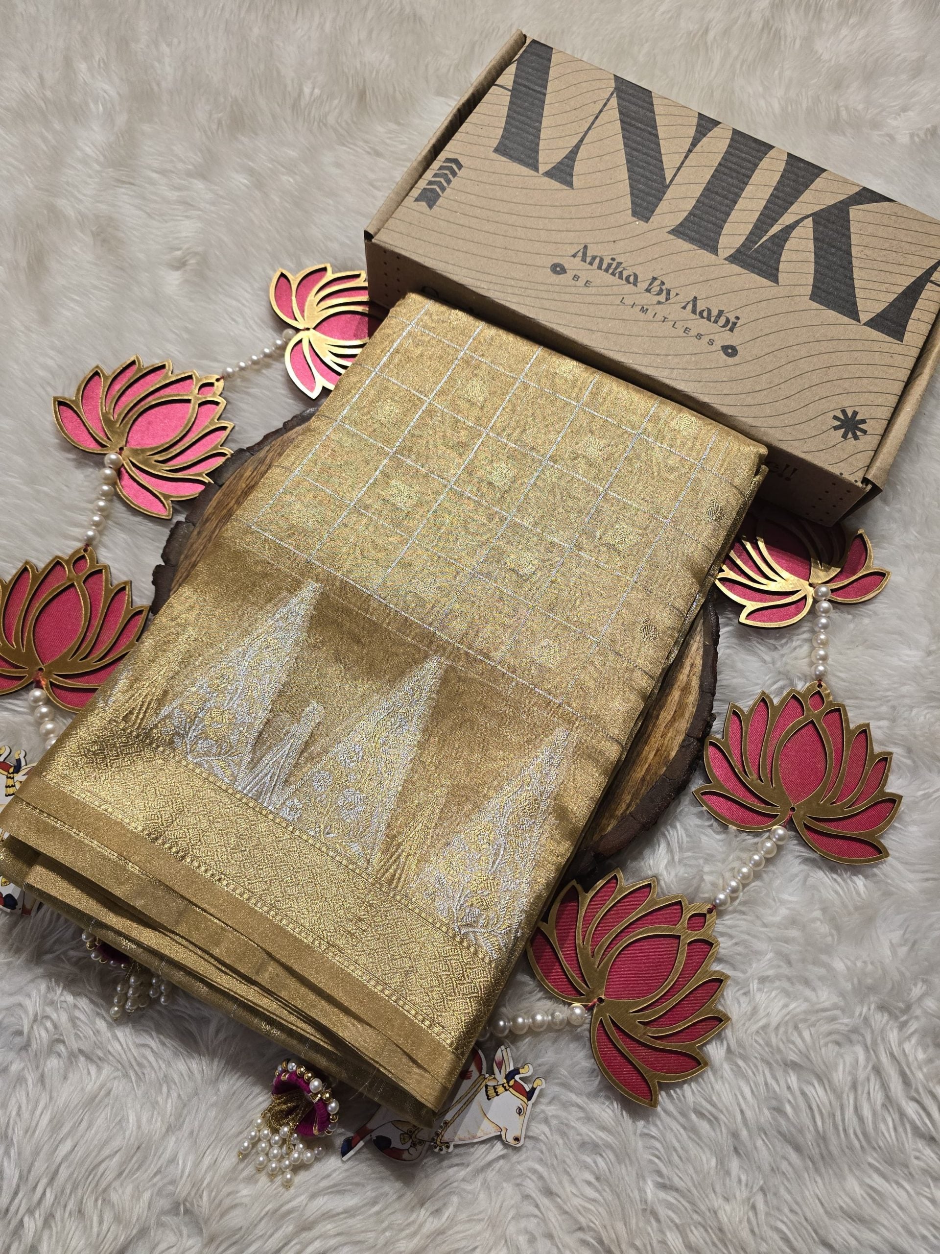 RADHI CHECKS-PASTEL GOLD SAREE