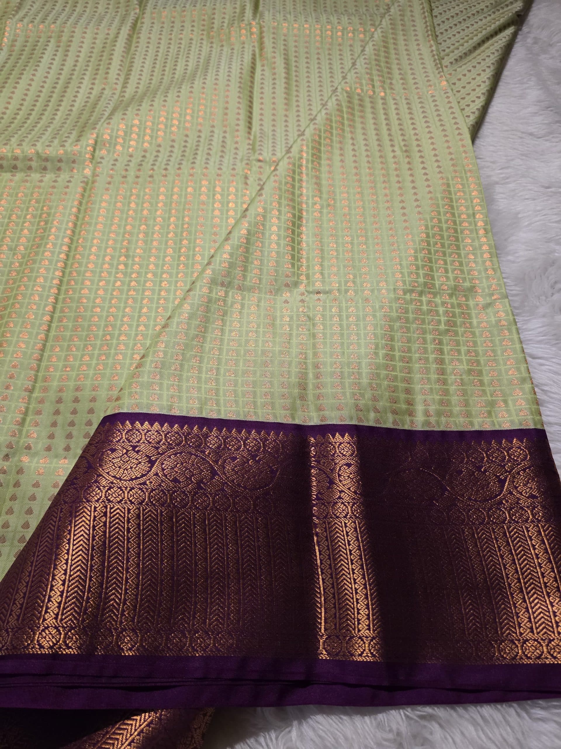 1000 BUTTAS-PISTAH WITH DARKPURPLE