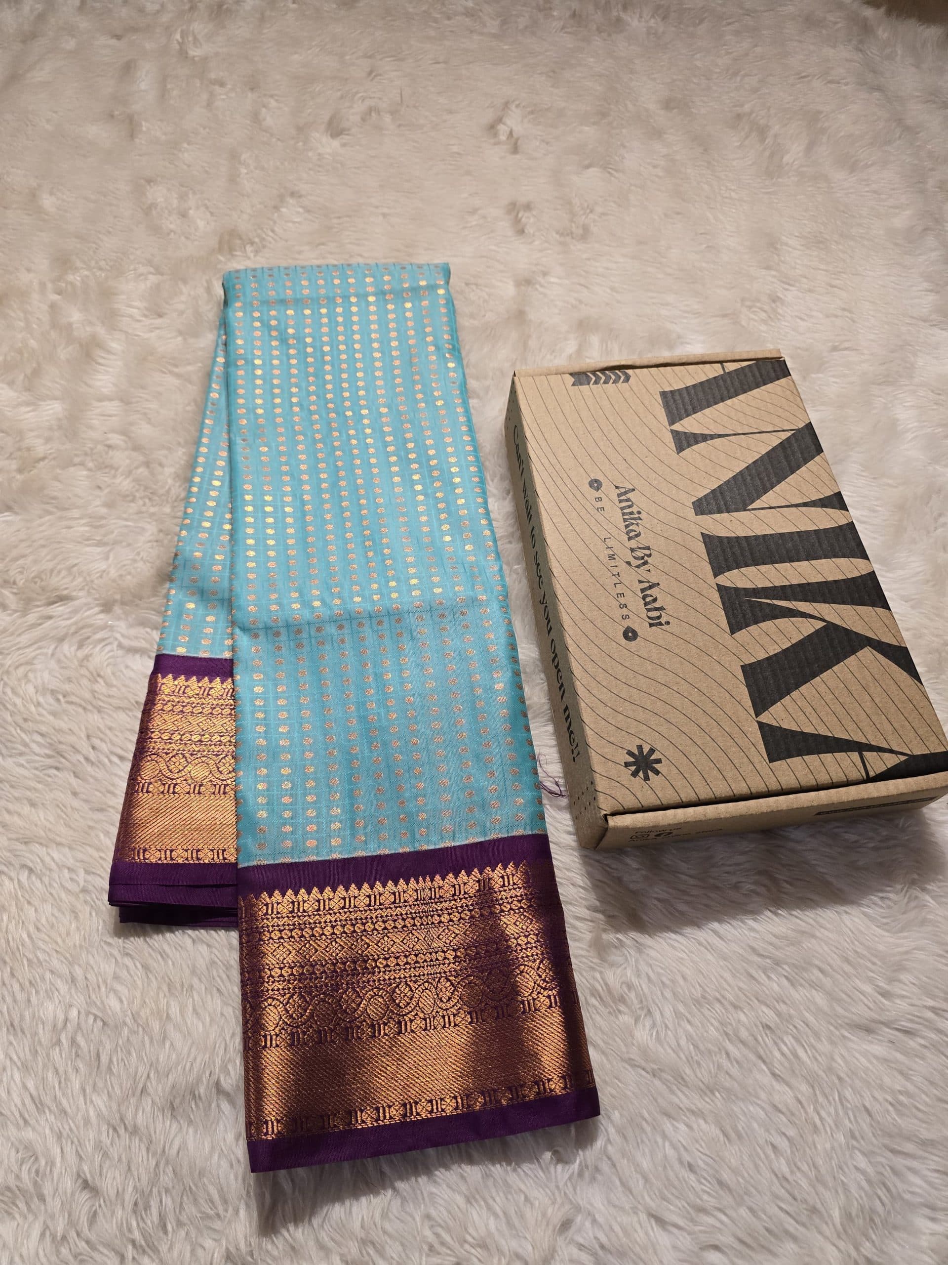 1000 BUTTAS-RAMABLUE WITH MAGENTA