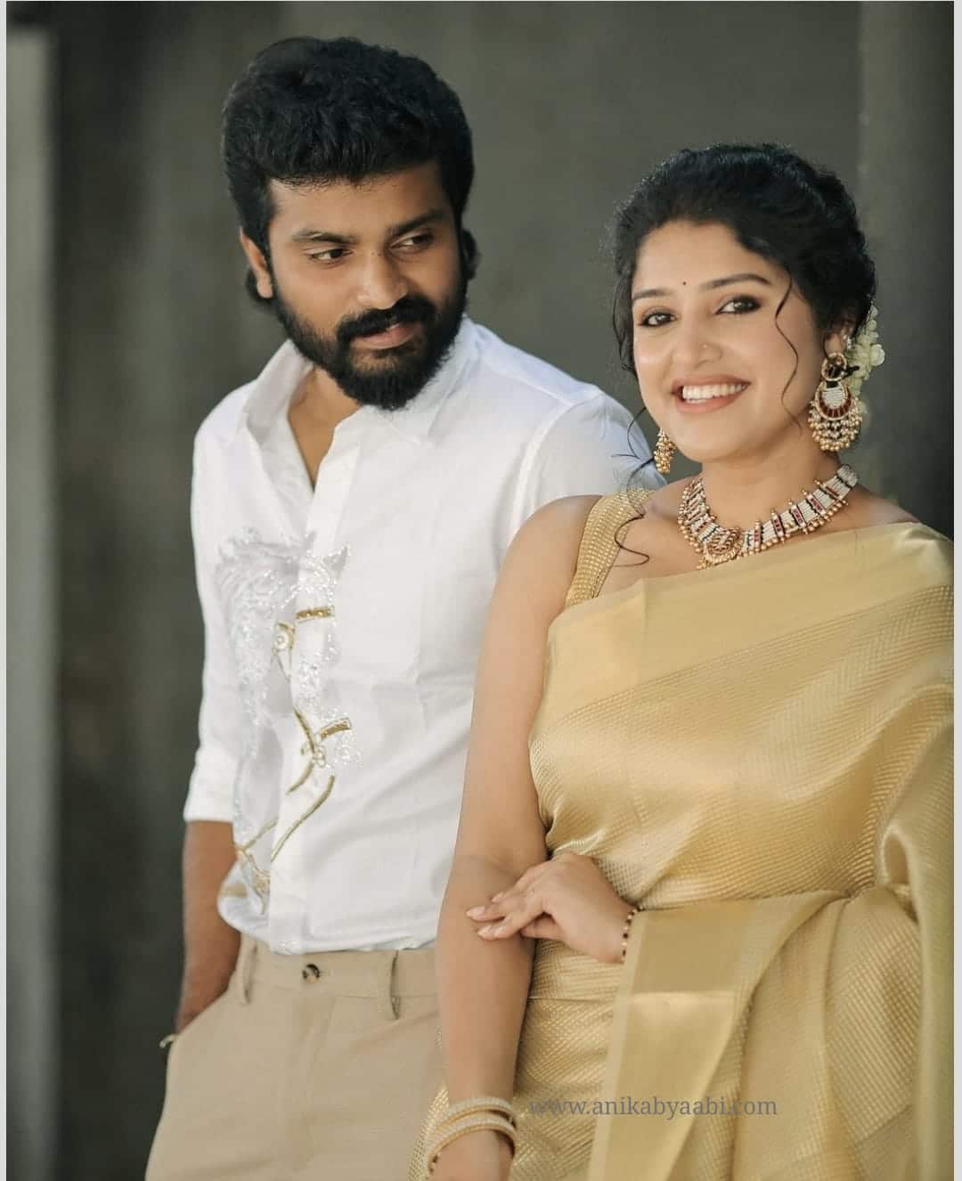 NAYAN-GOLD SAREE