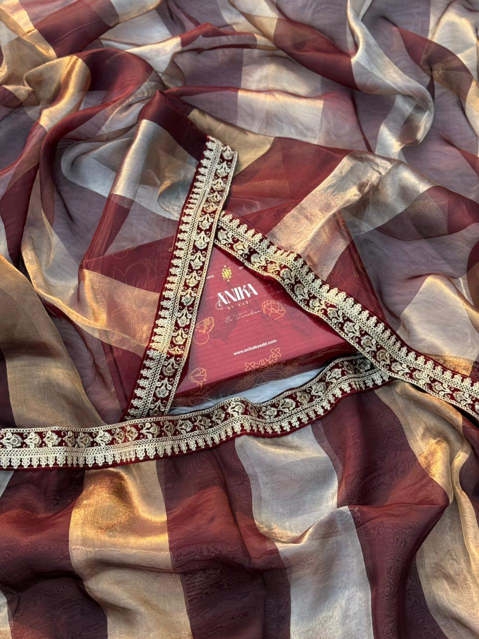 KALKI-PURE BANARASI COFFEE BROWN SILK SAREE WITH LACE