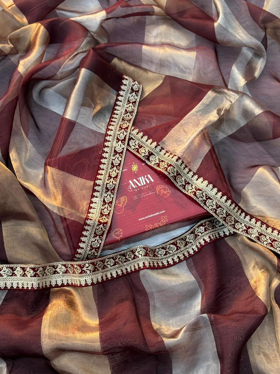 KALKI-PURE BANARASI COFFEE BROWN SILK SAREE WITH LACE