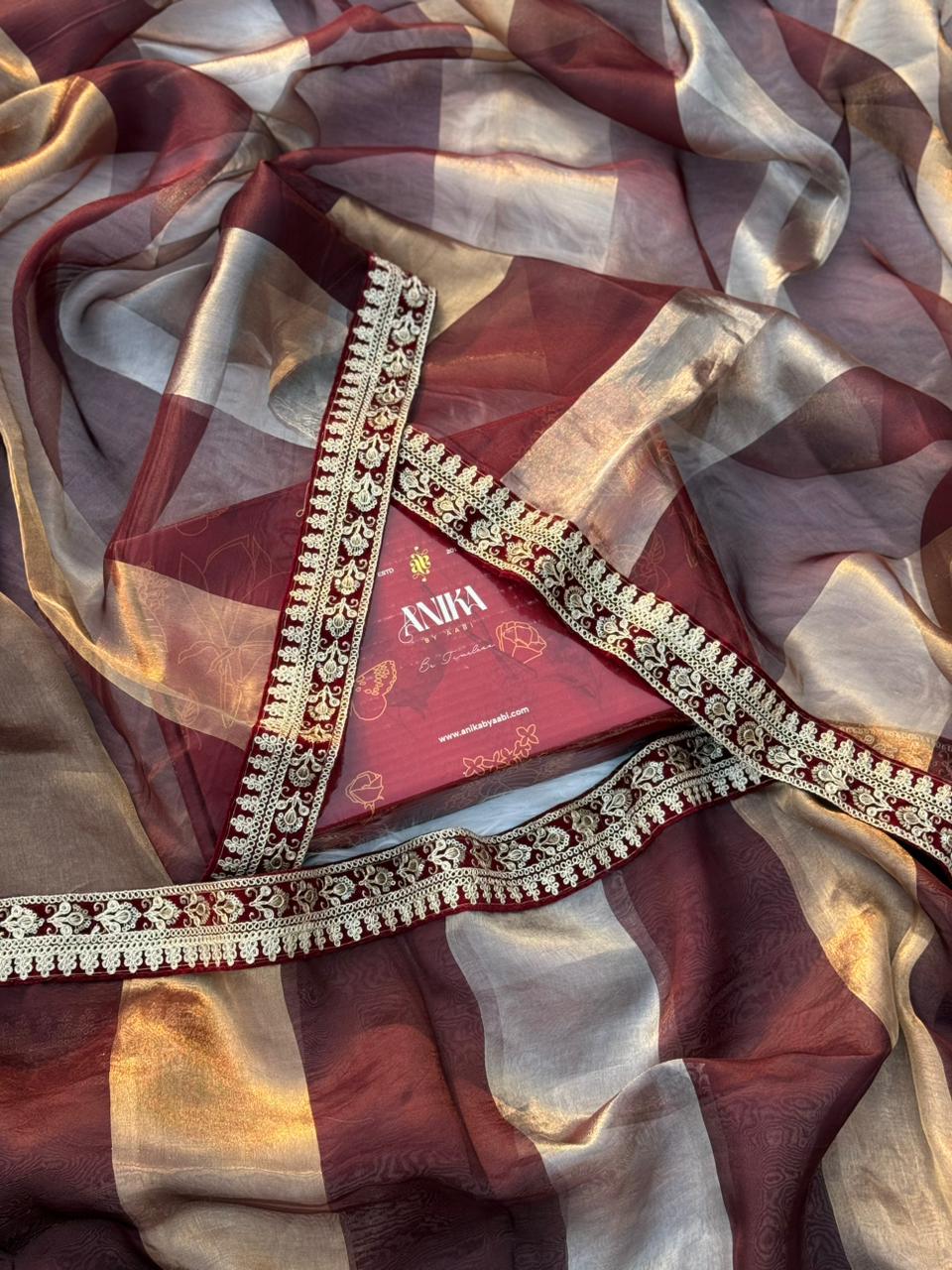 KALKI-PURE BANARASI COFFEE BROWN SILK SAREE WITH LACE