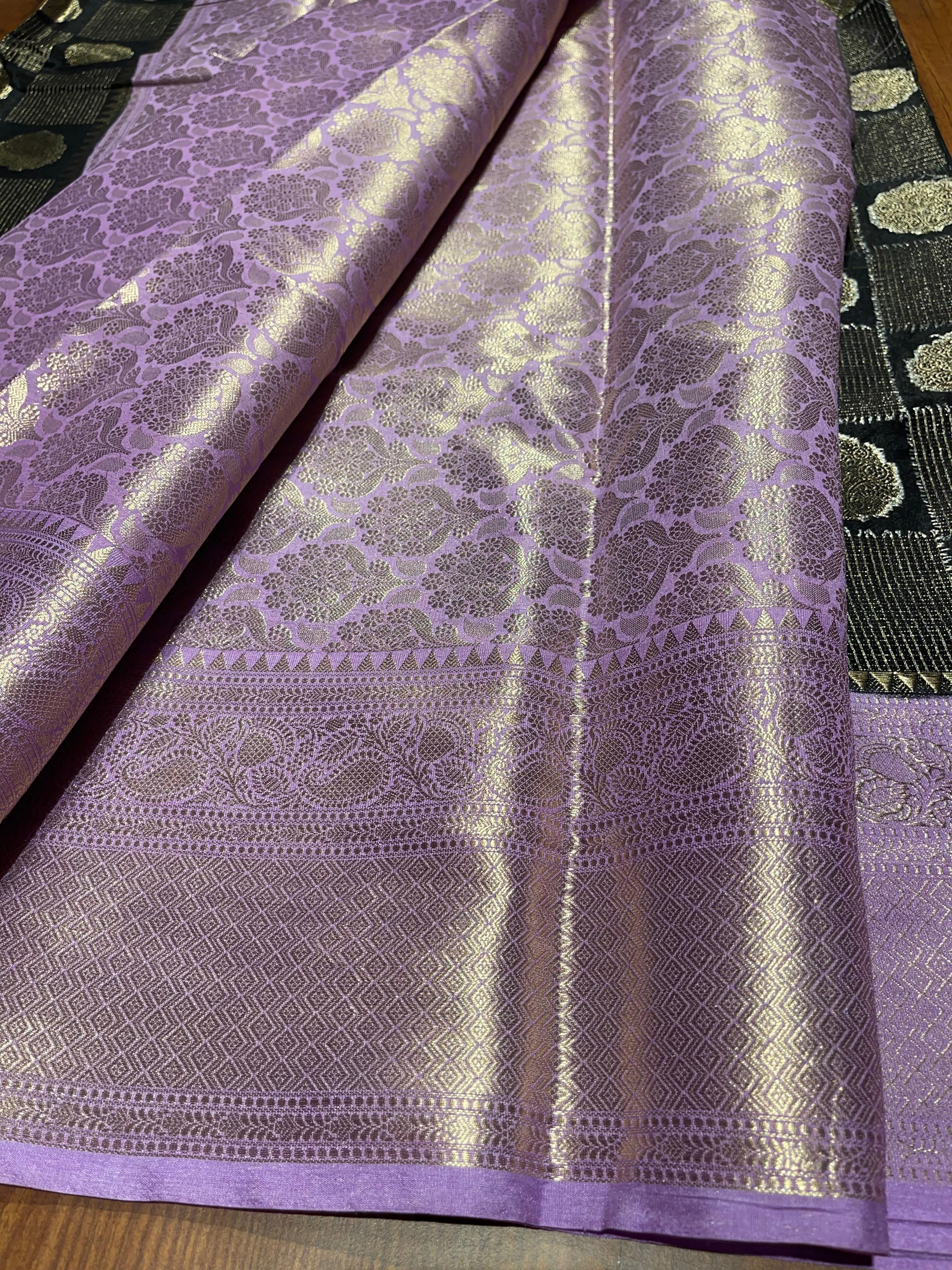 ROOPA- ANIKA'S BANARASI SEMI SILKS AR04