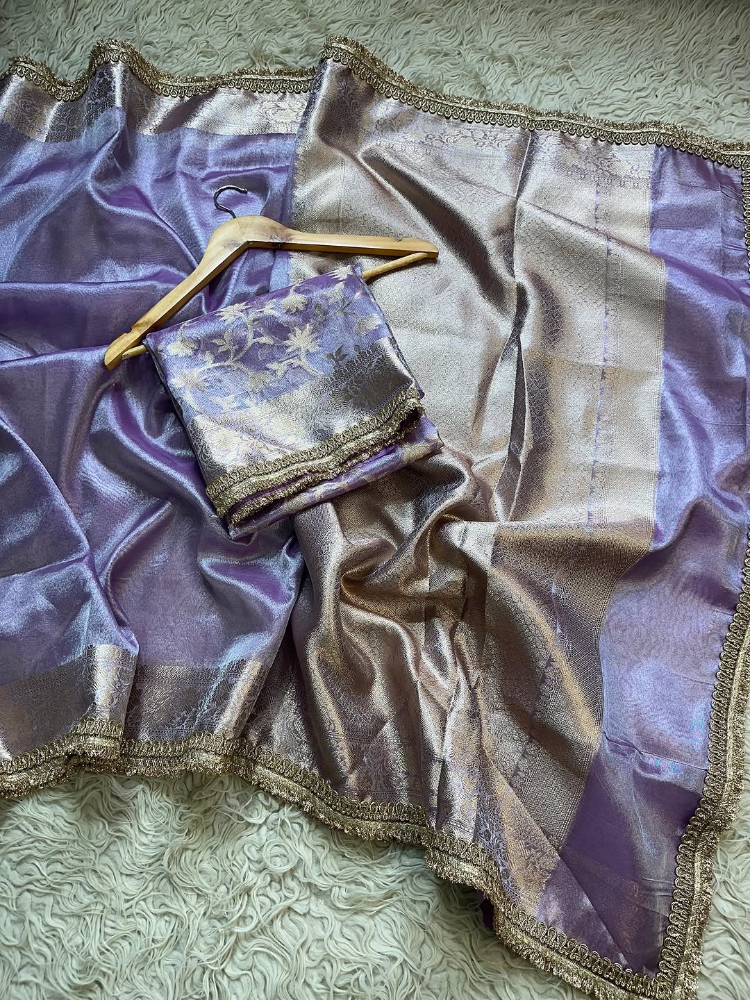 ANIKA'S BANARASI  SAREE-LILAC