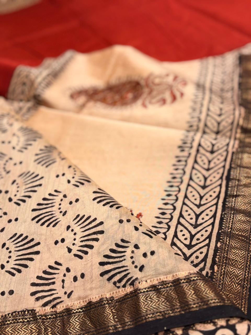 Anika’s Pure Maheshwari Silk cotton - APM08