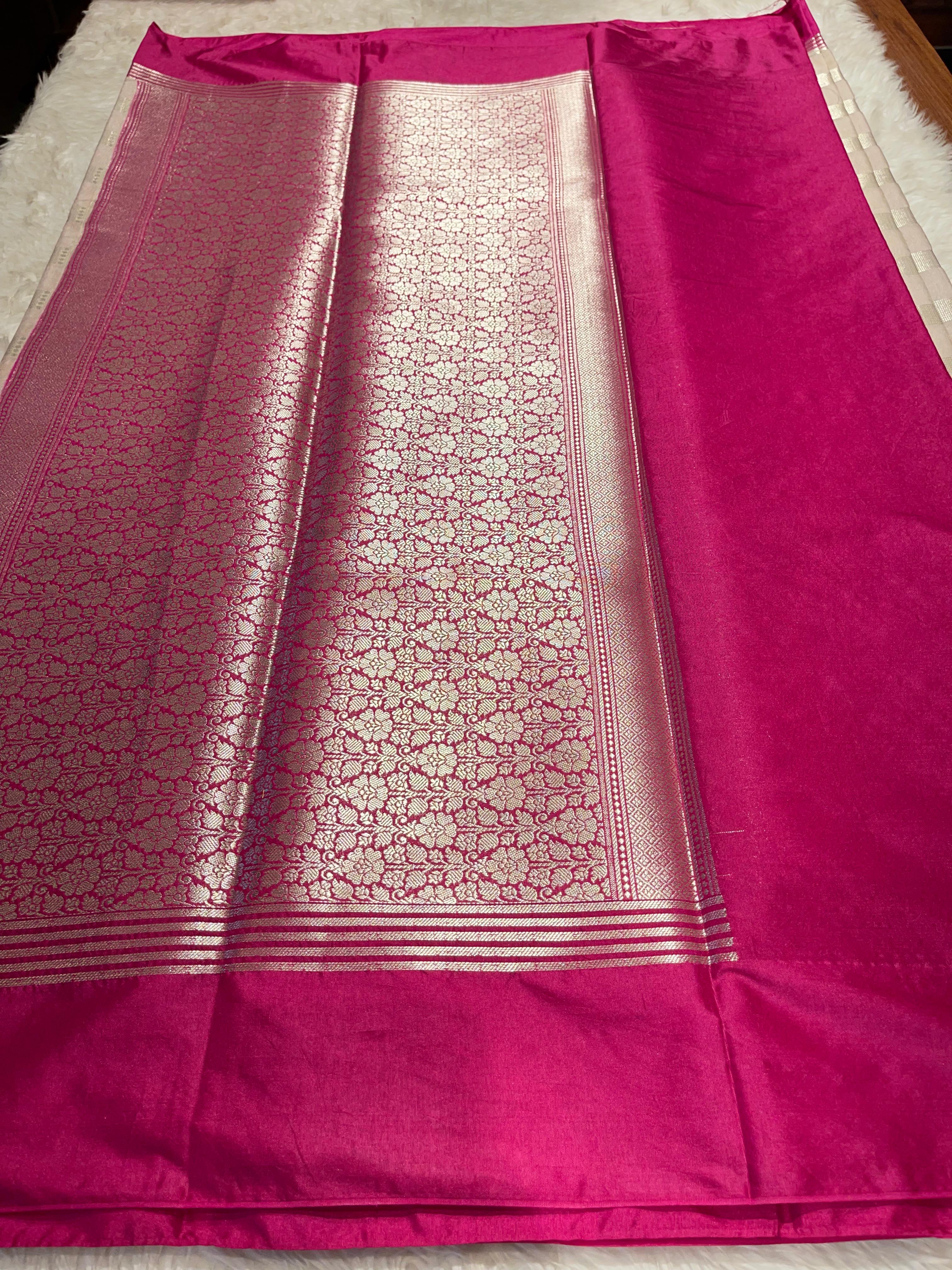 Anika's Sharvi Saree-04