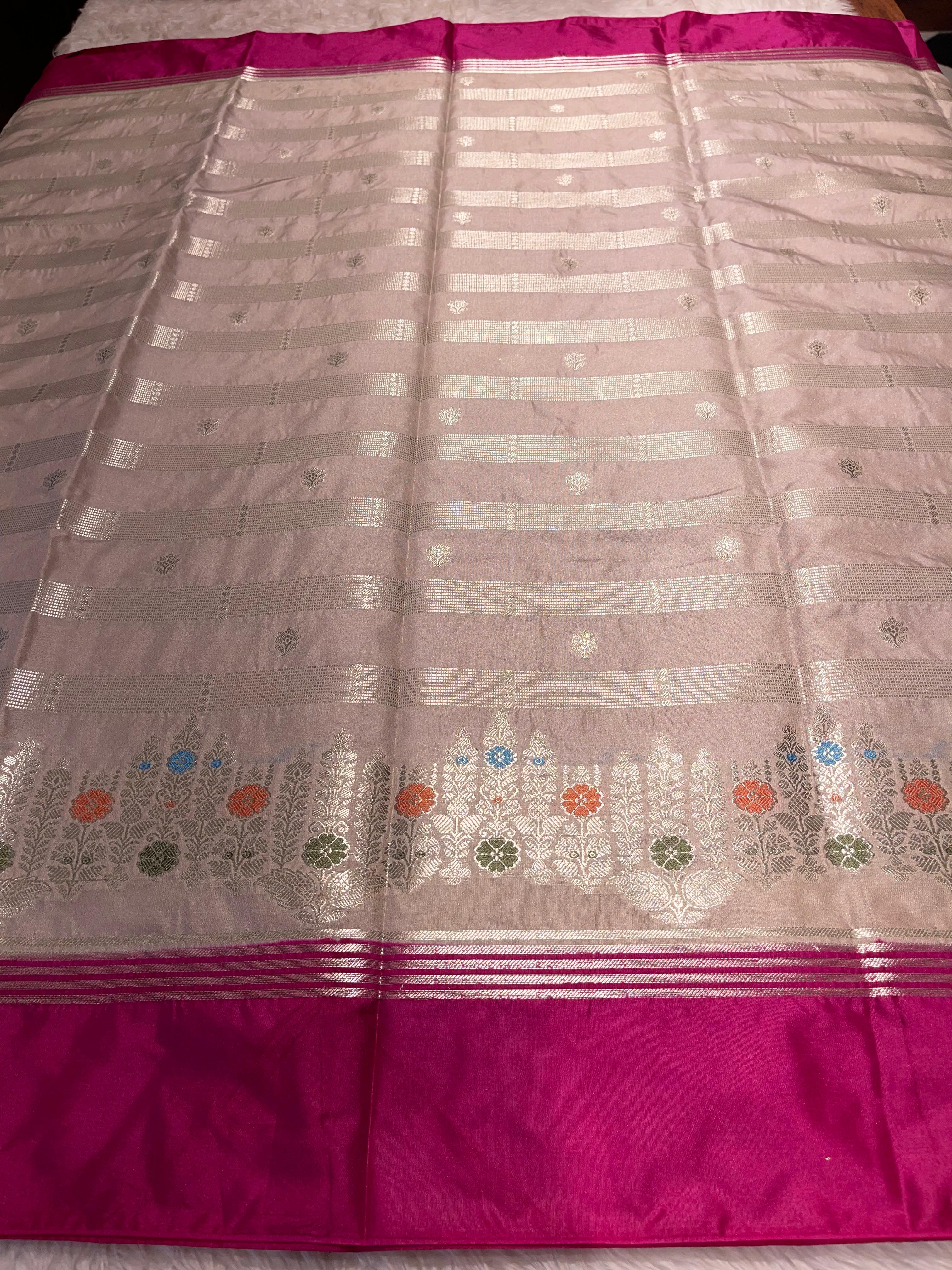 Anika's Sharvi Saree-04