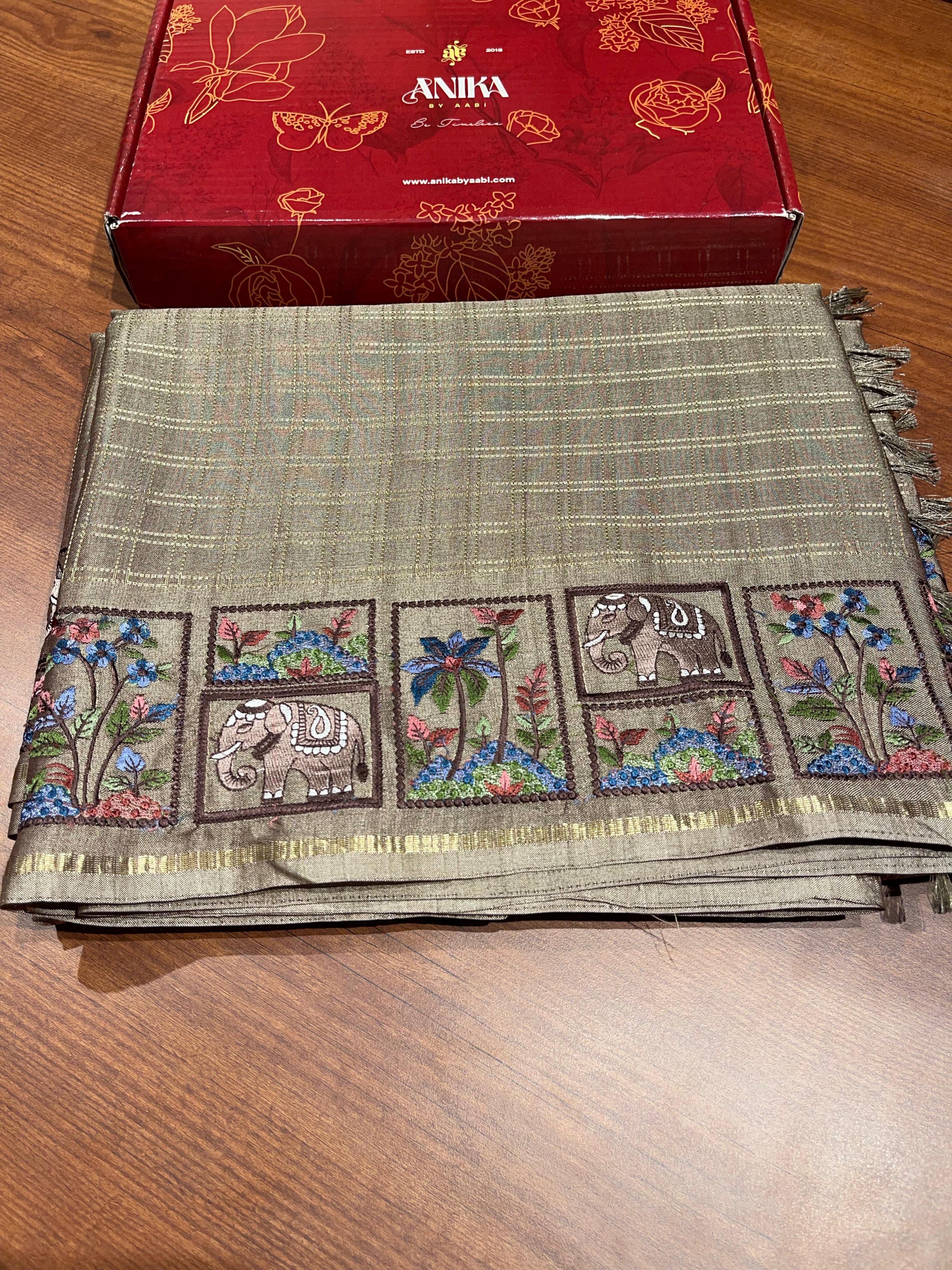 Anika's Checks Elephant Saree