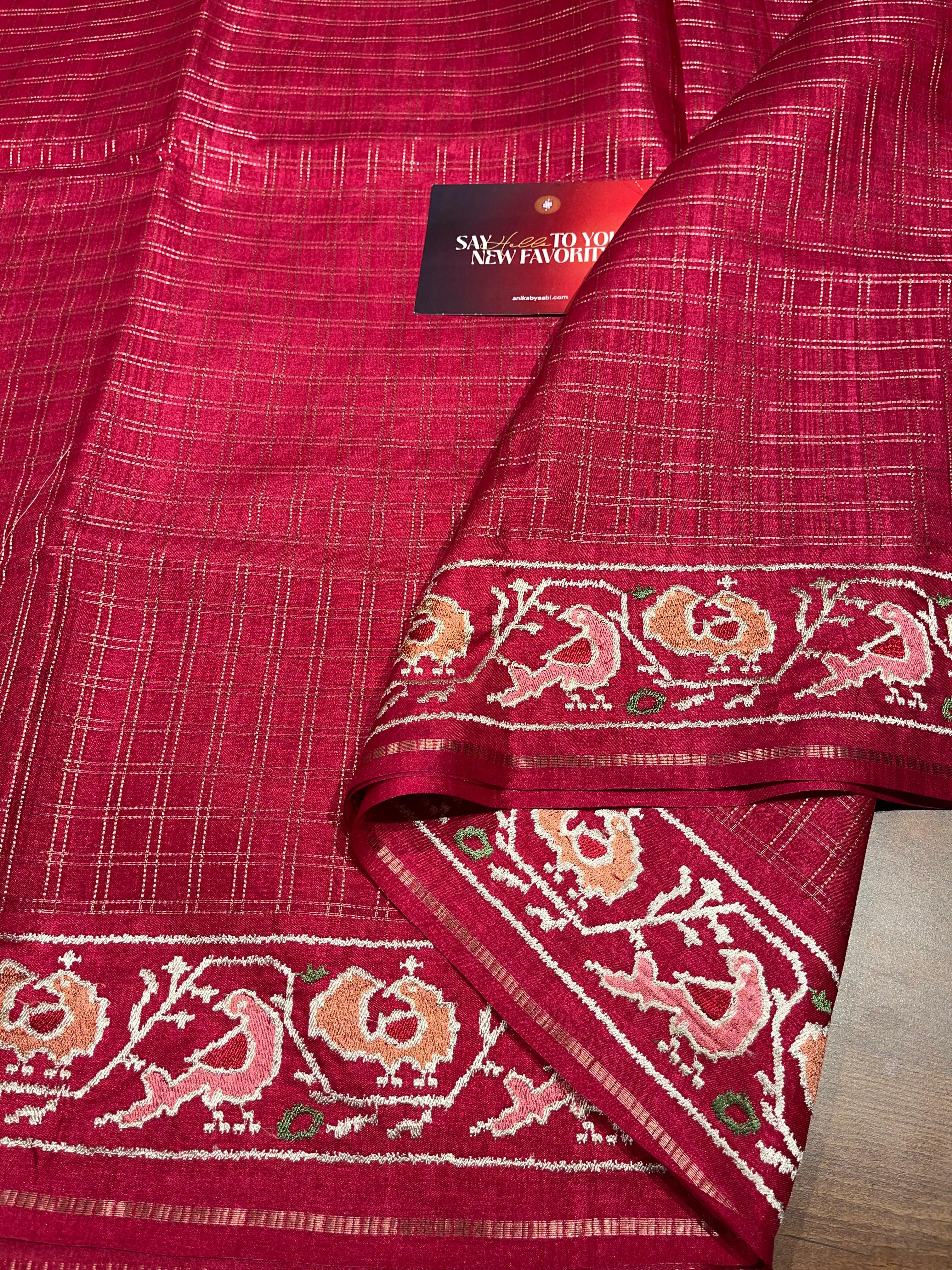 Anika's Golden Checks Saree-02
