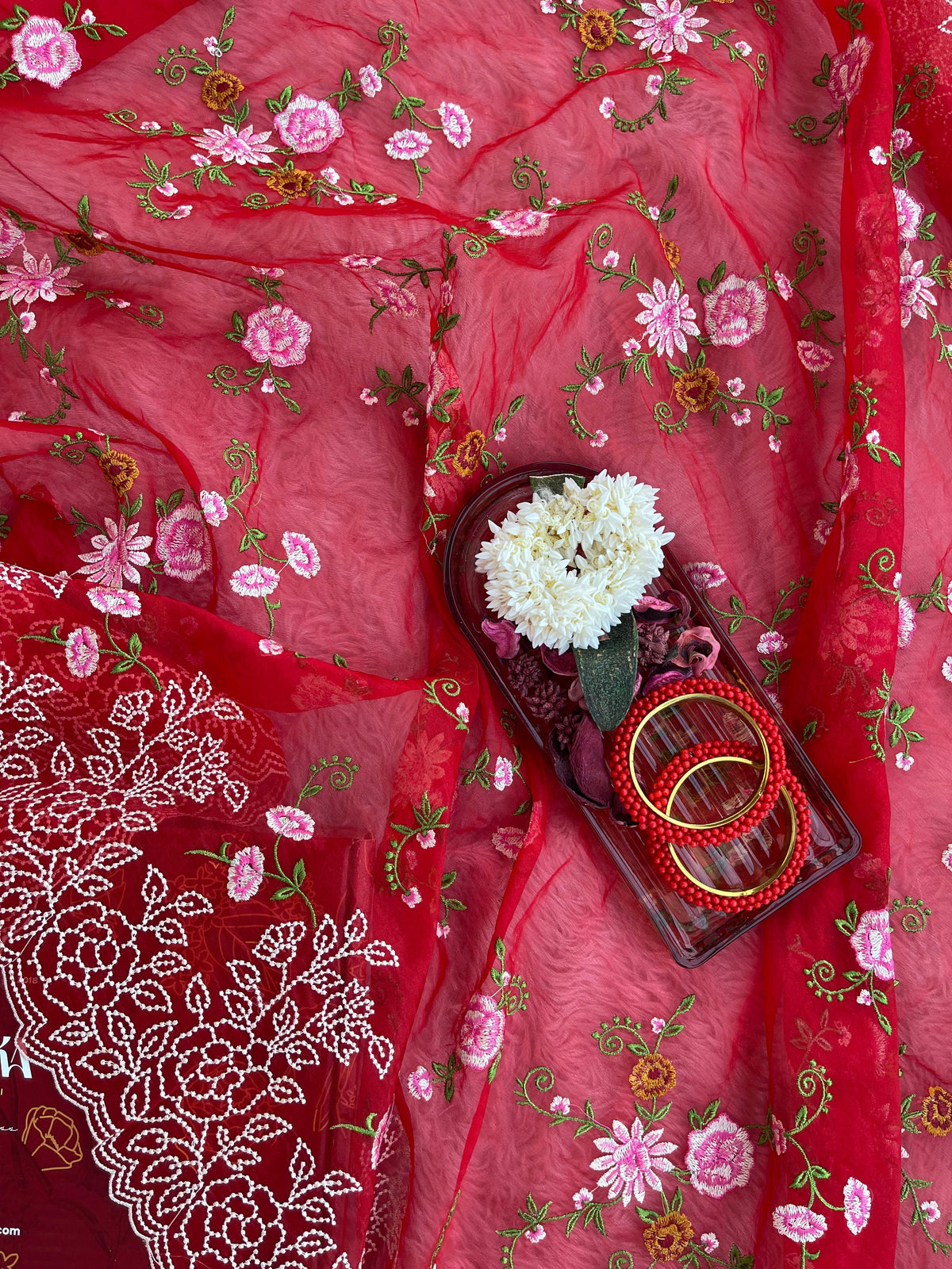 Anika's Floral Tissue-01