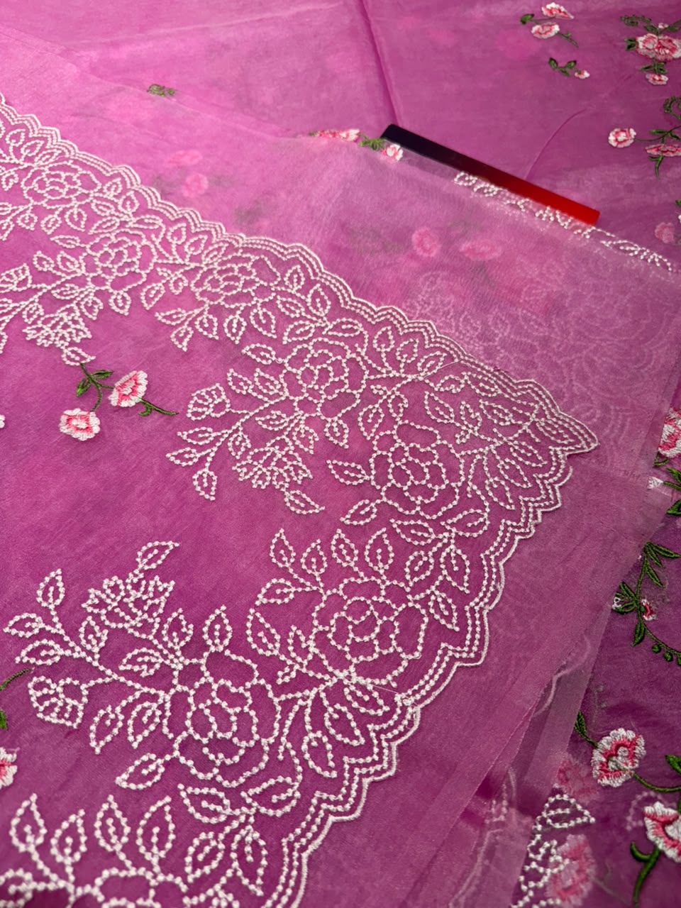 Anika's Floral Tissue-03