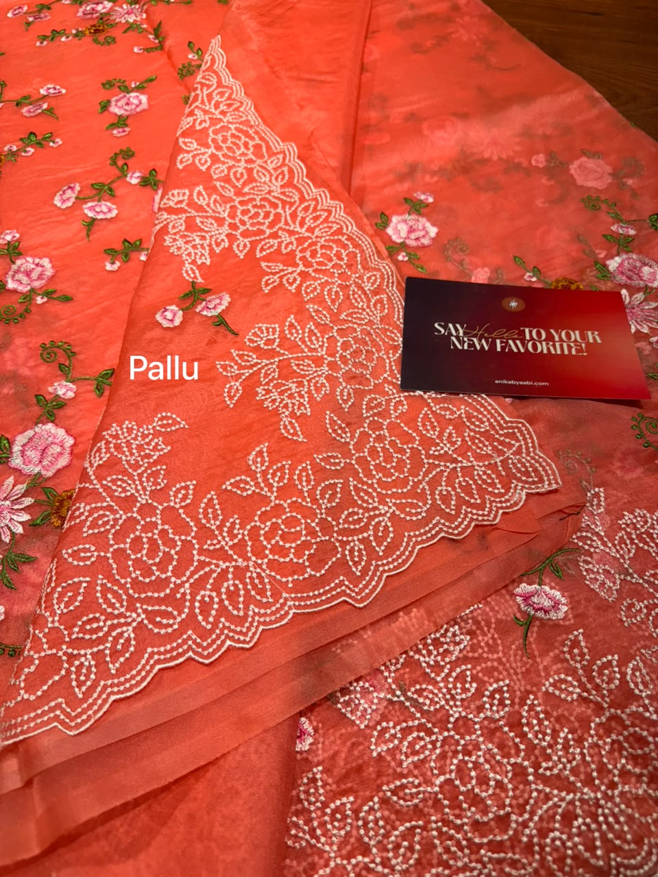 Anika's Floral Tissue-02