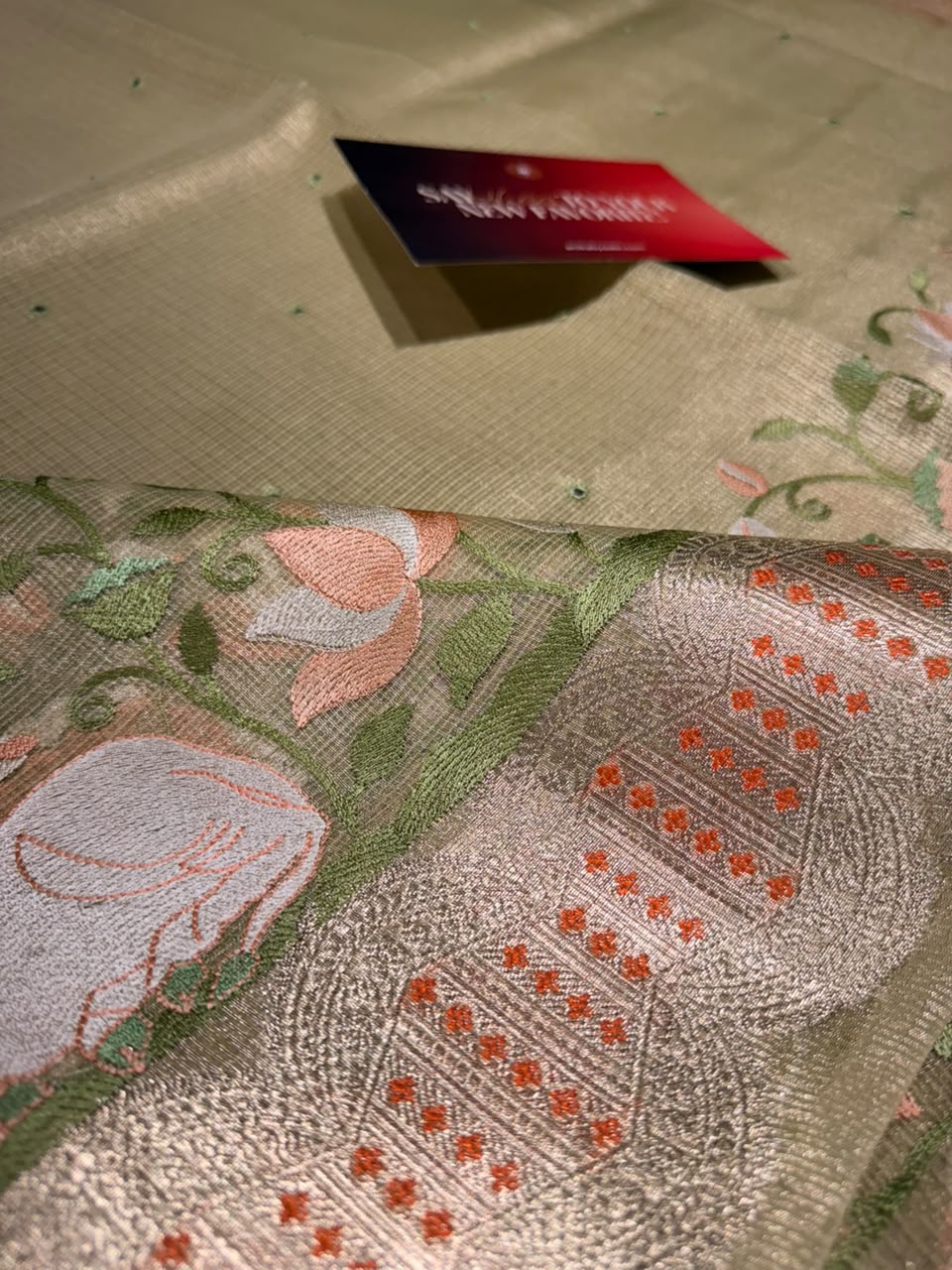 Anika's Tissue Pichwai-04