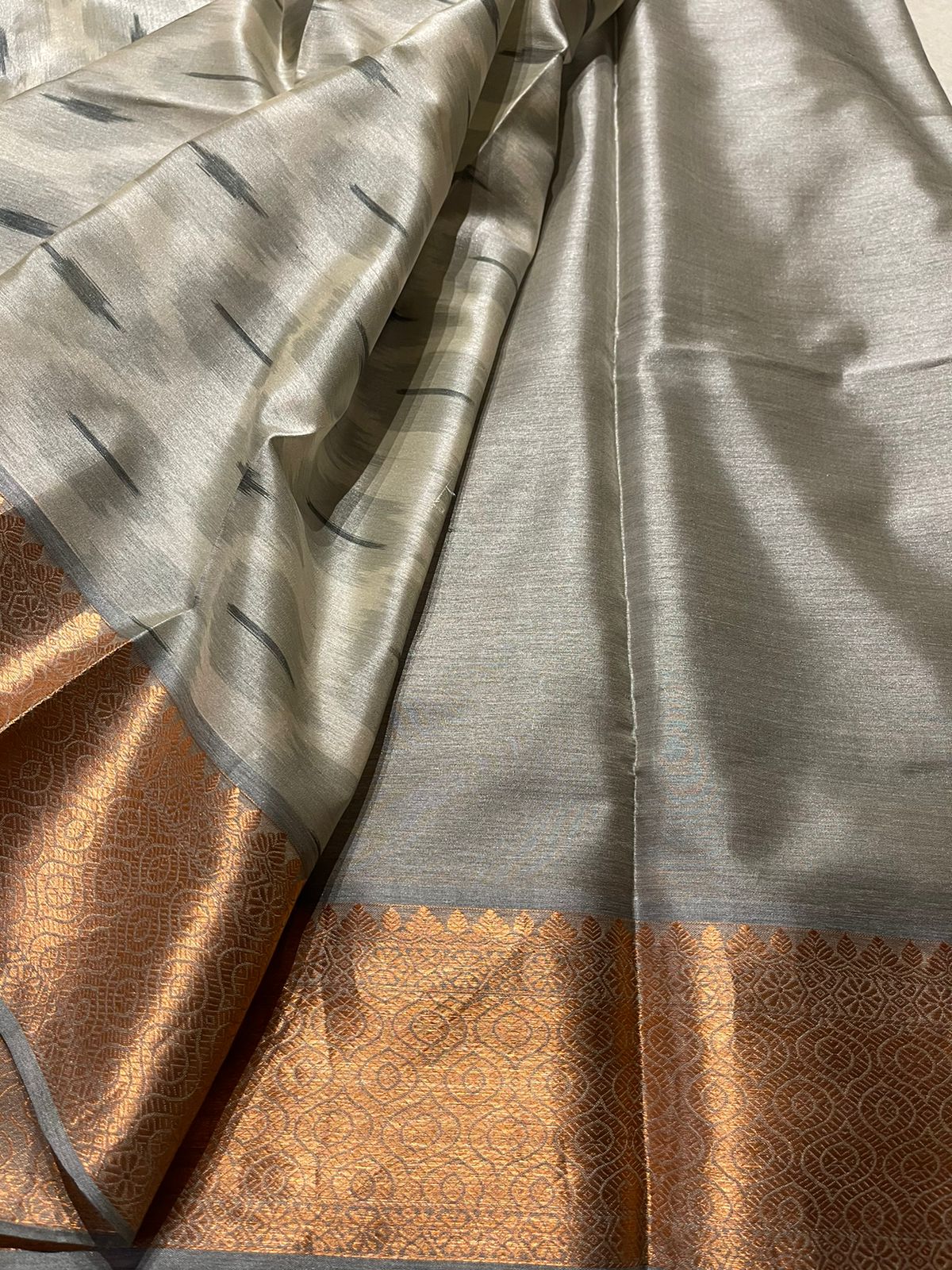 TUSSAR WITH SEMI KANCHI- GREY SAREE