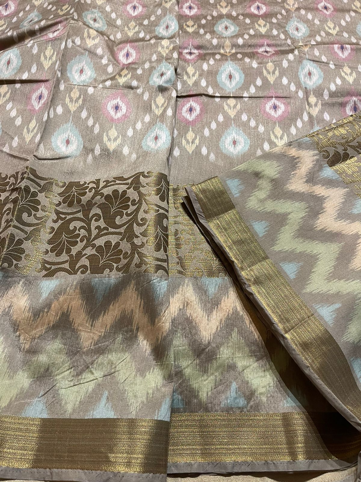 DEEKSHU - GREY SAREE