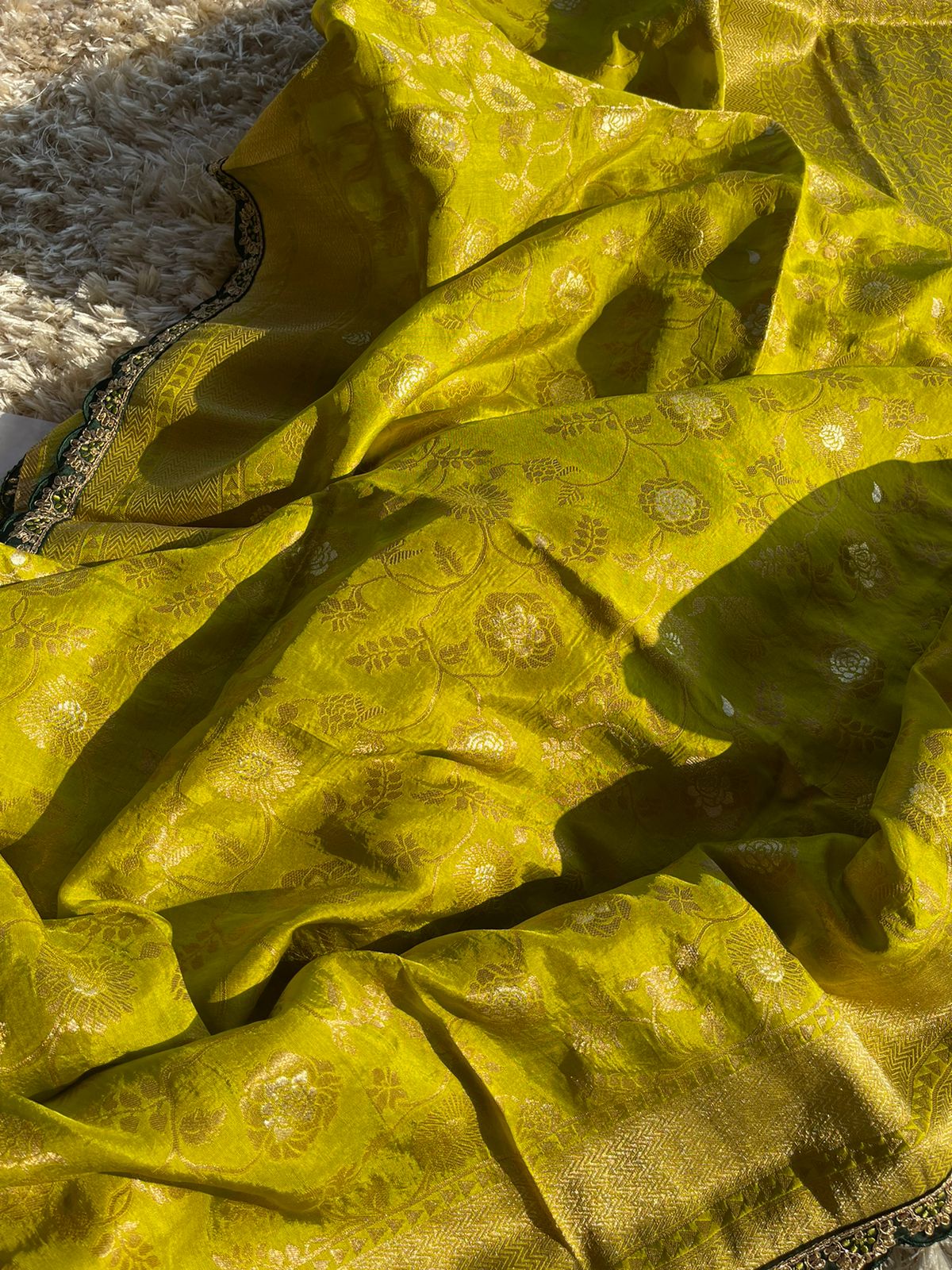 SUHA- GREEN SAREE