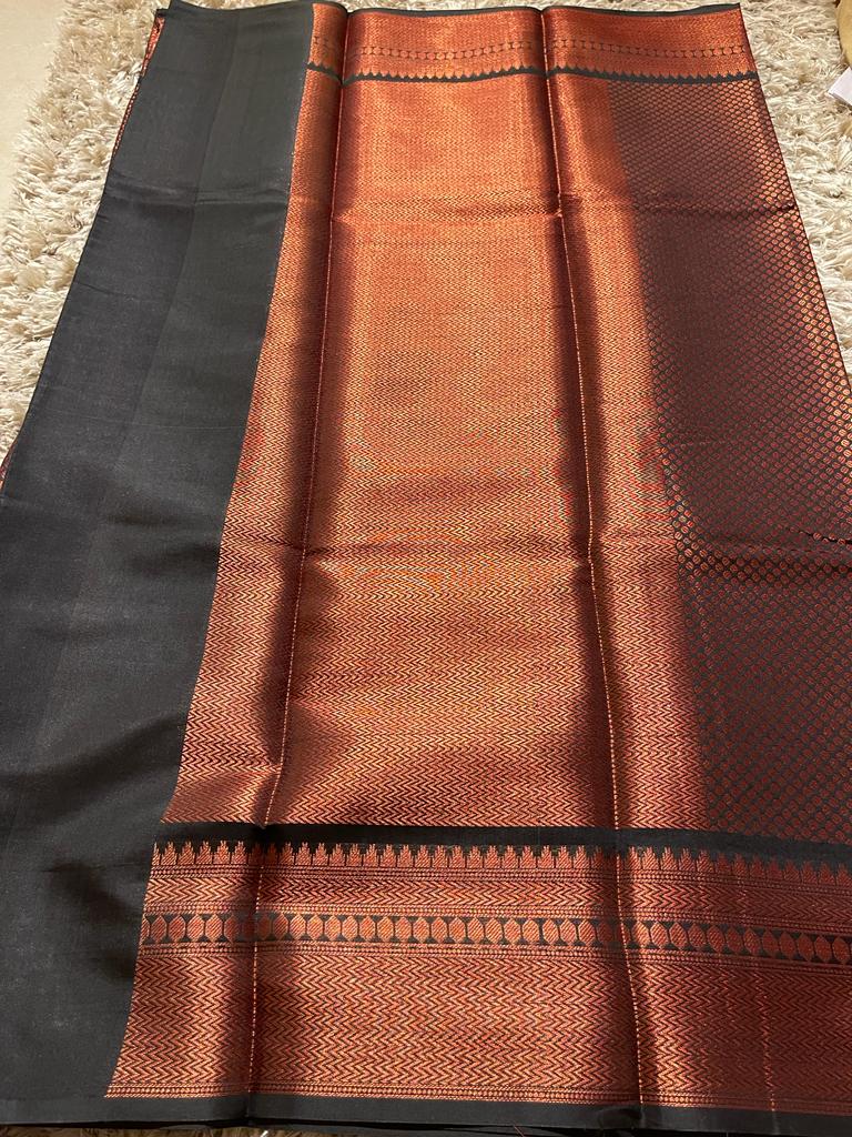 KORA - BLACK SAREE