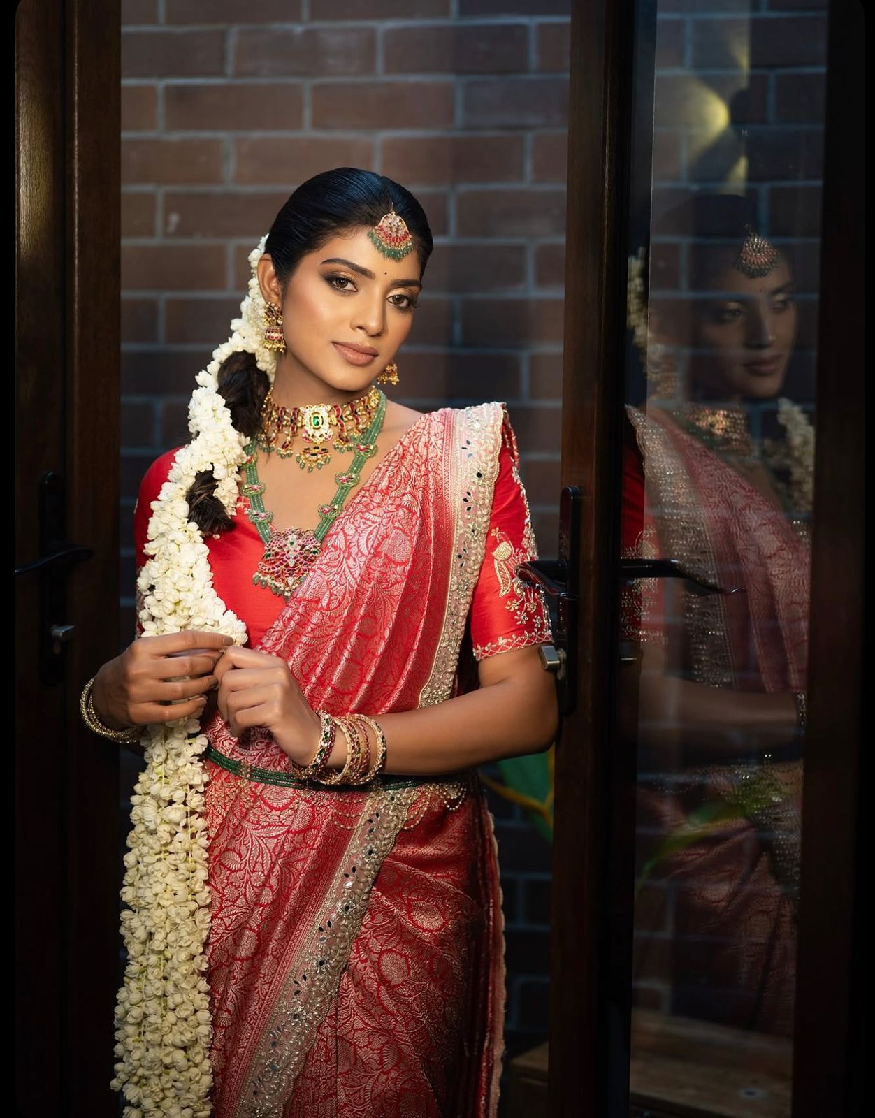 Banarasi Mushro Red silk saree with Lace - Mathuri