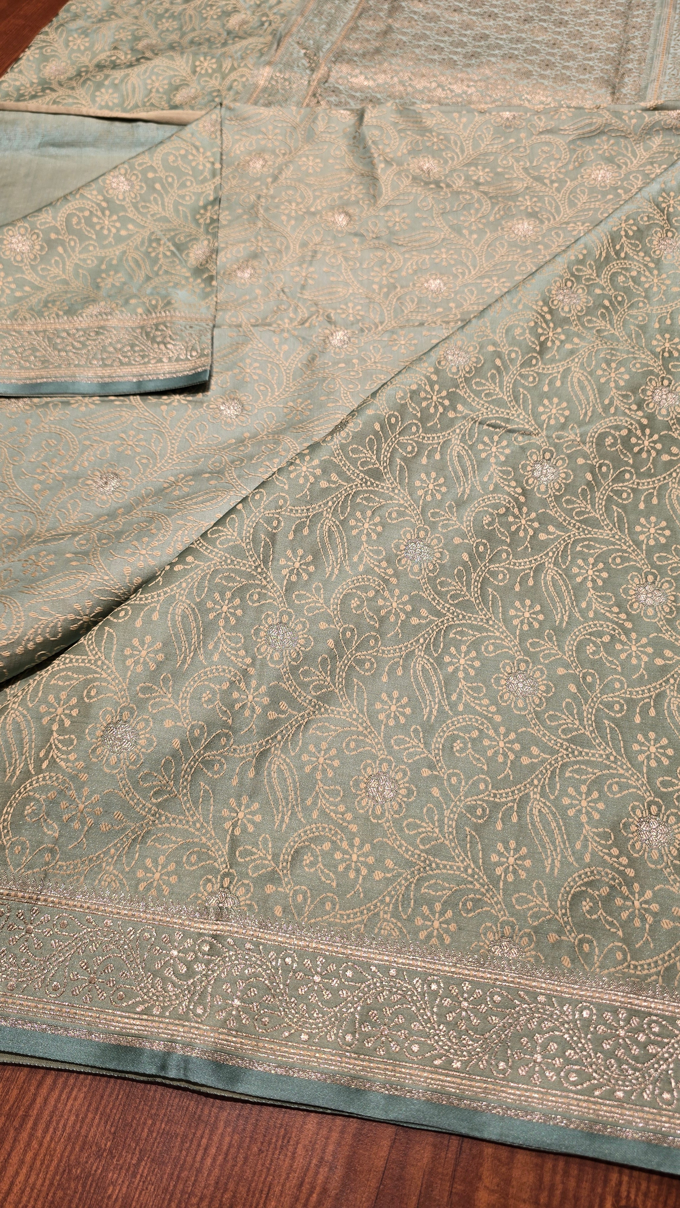 Anika's Vintage Banarasi- Pastel green