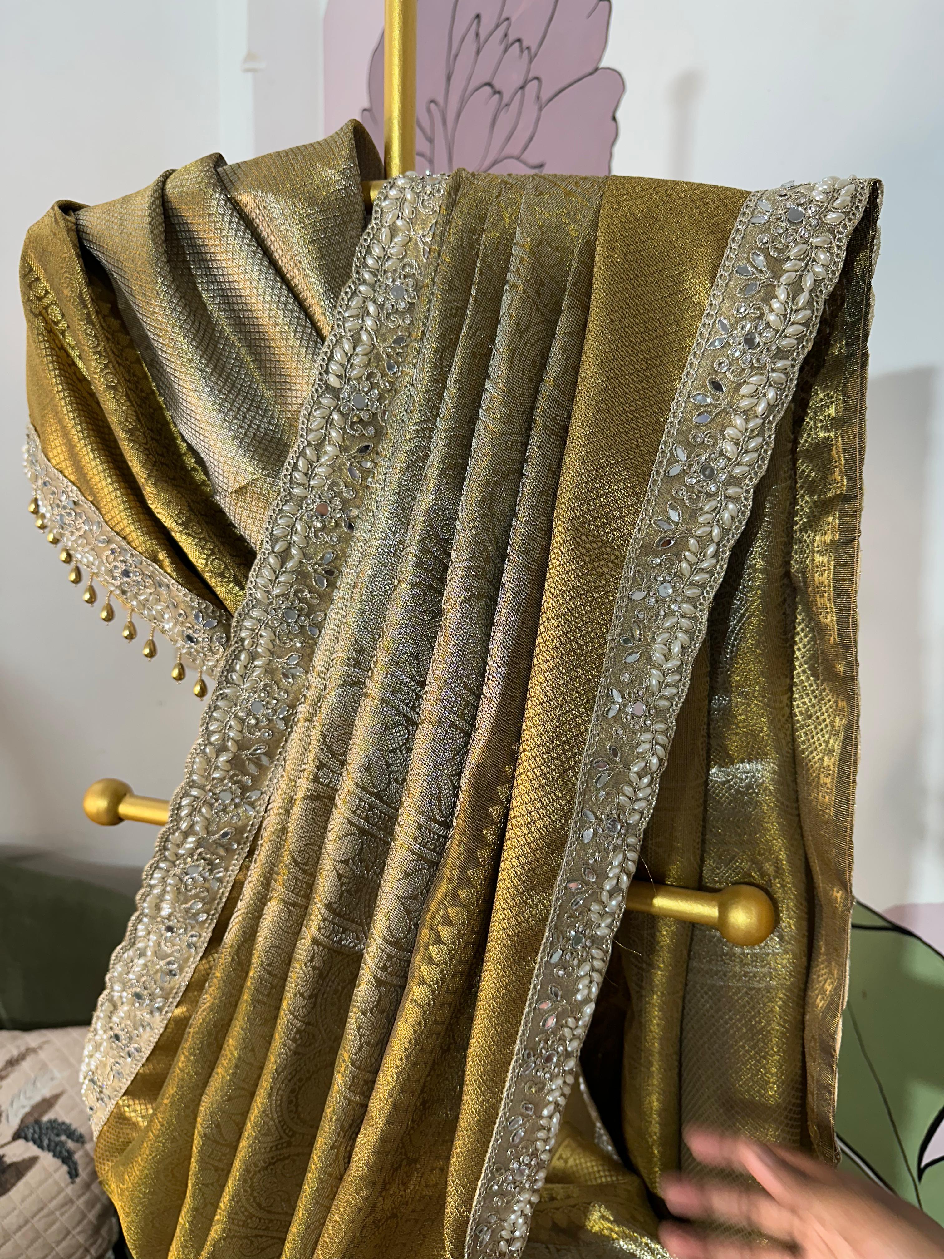 SHOBITA - Exclusive Semi Kanchi Saree with lace