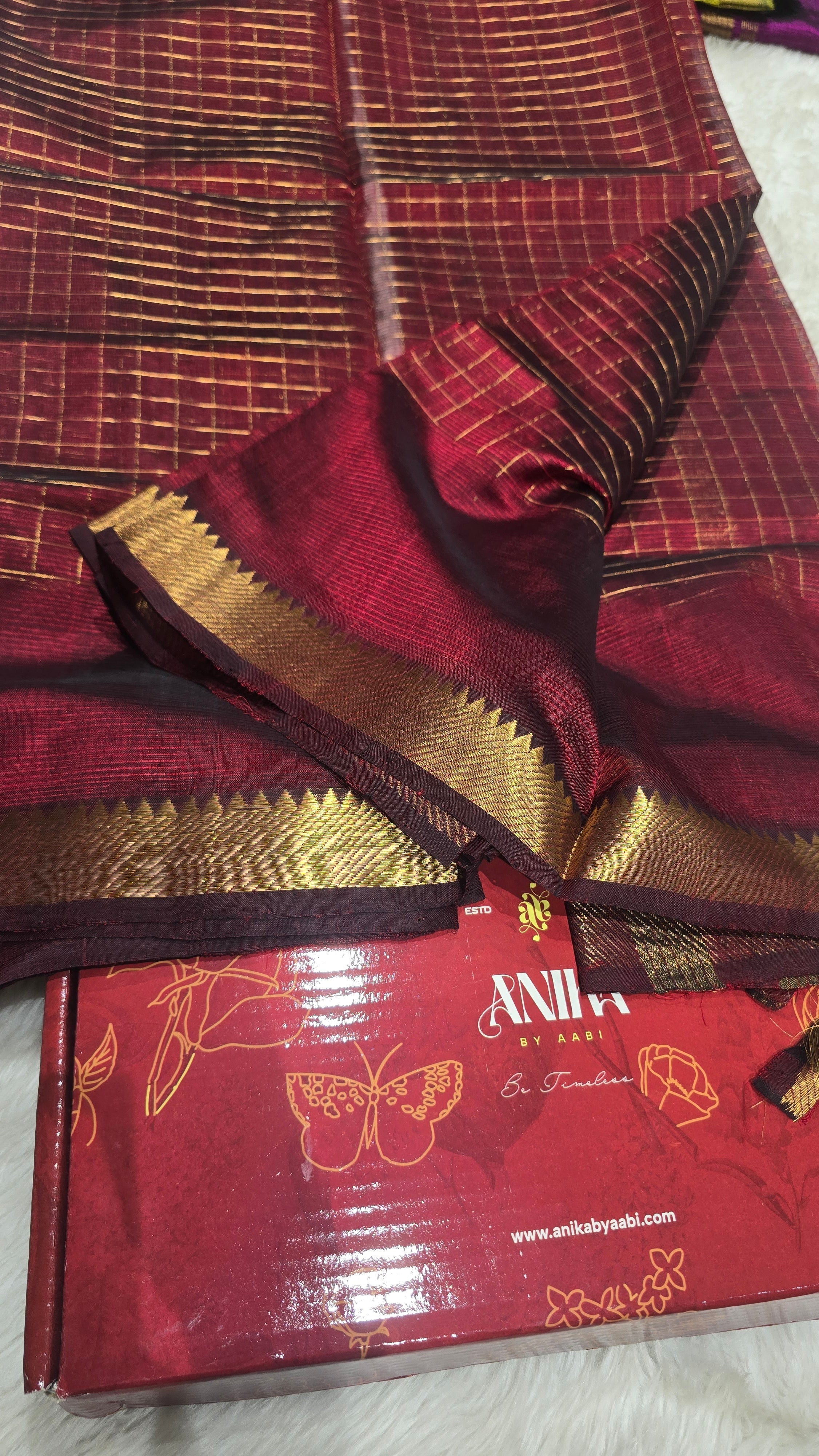 Anika's Handloom Mangalagiri pure silk saree - Dark Maroon