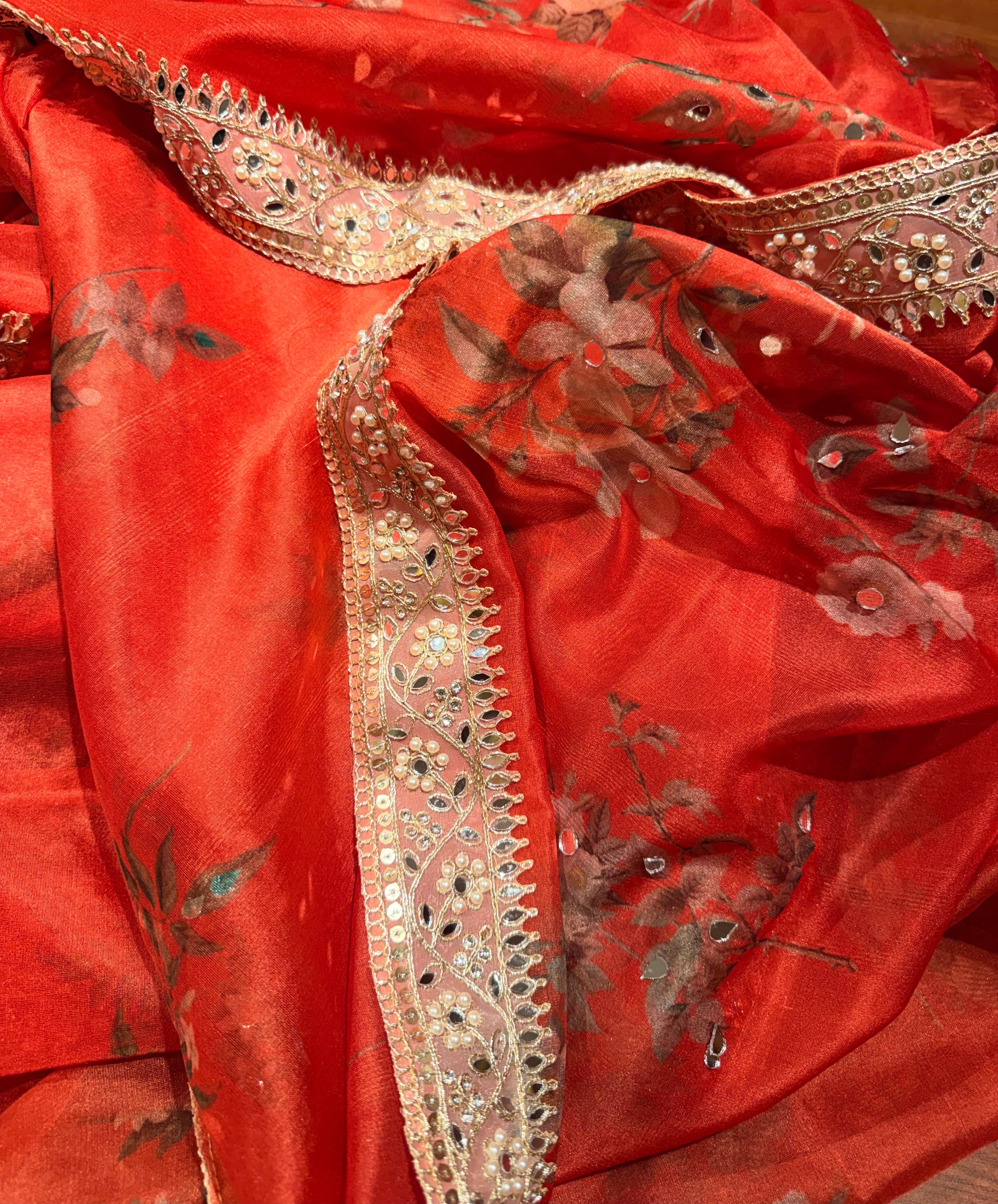 Kalp Organza Mirror Edit -Red