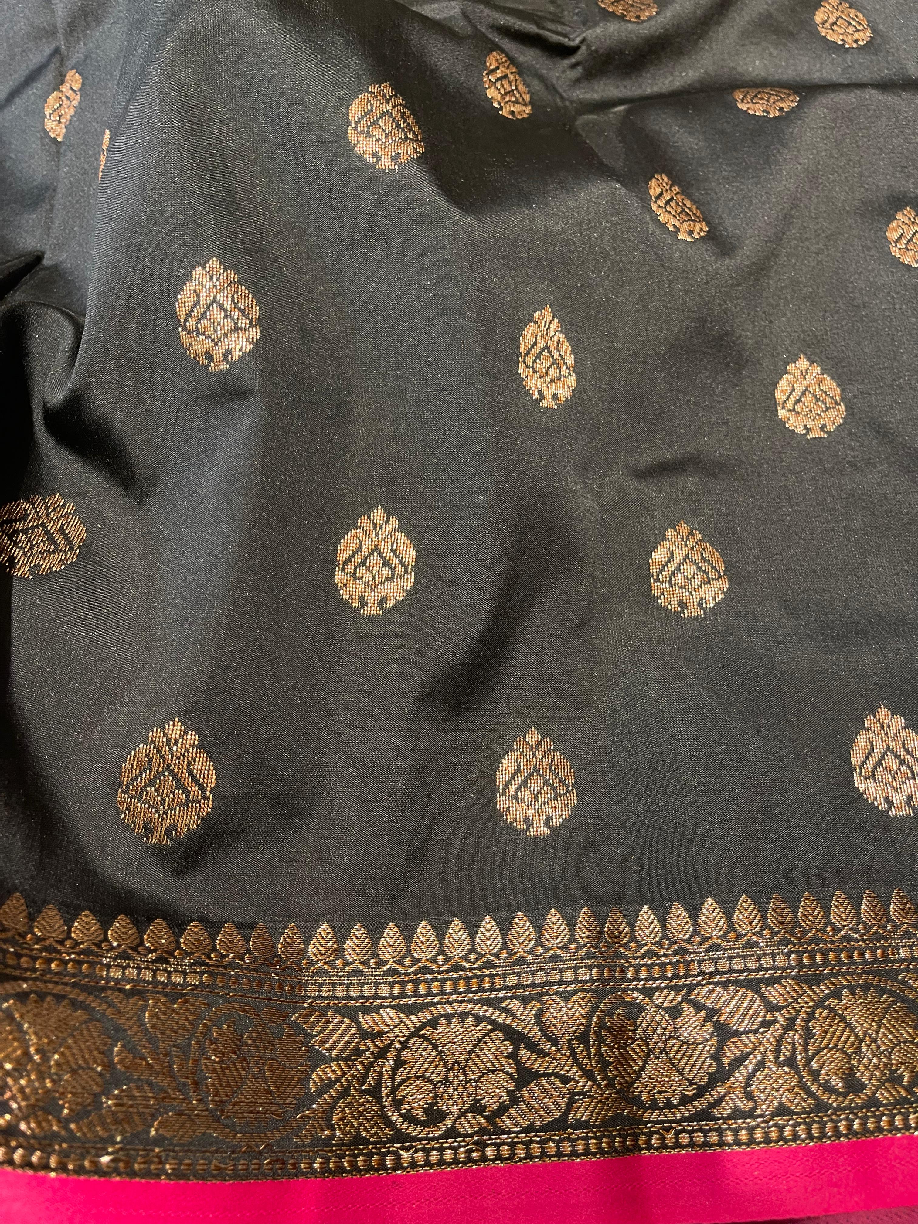 Anika's cotton silk Saree -Black pink butta