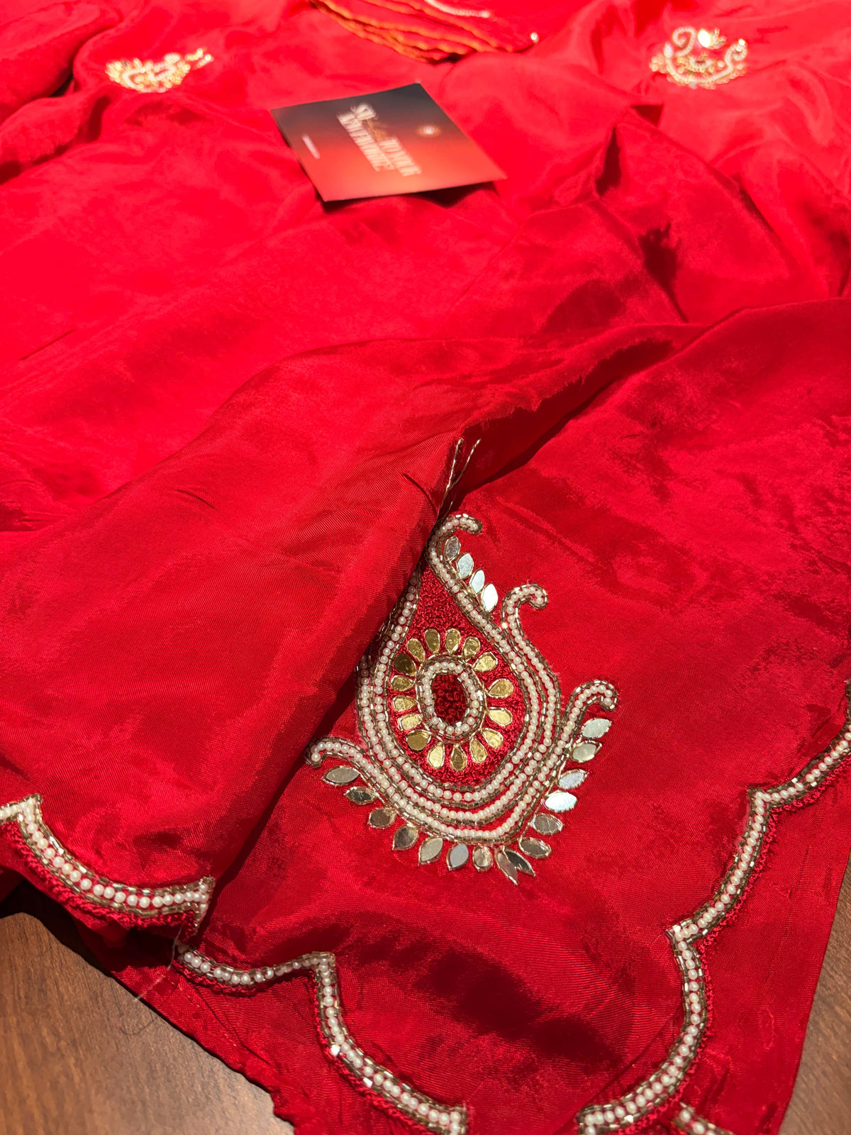 Anika's Ragha -Dual Shade Red