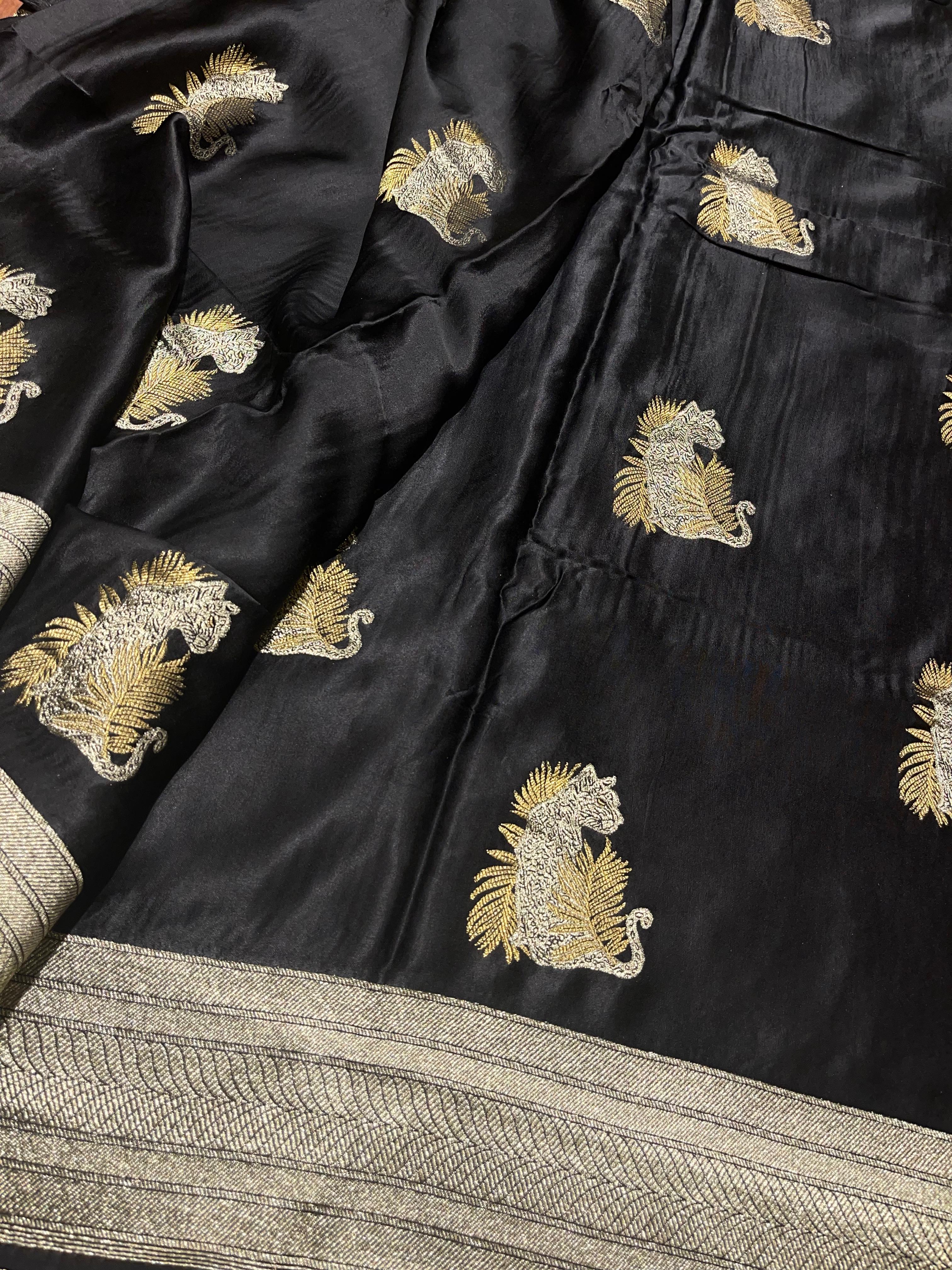 Mashru silk - ANIKA'S FESTIVE EDIT 002