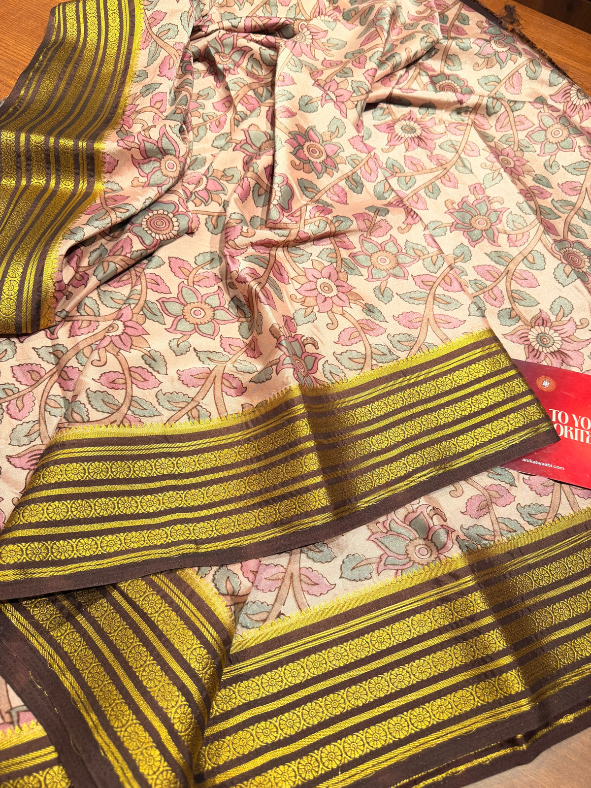 Anika's Saree-02