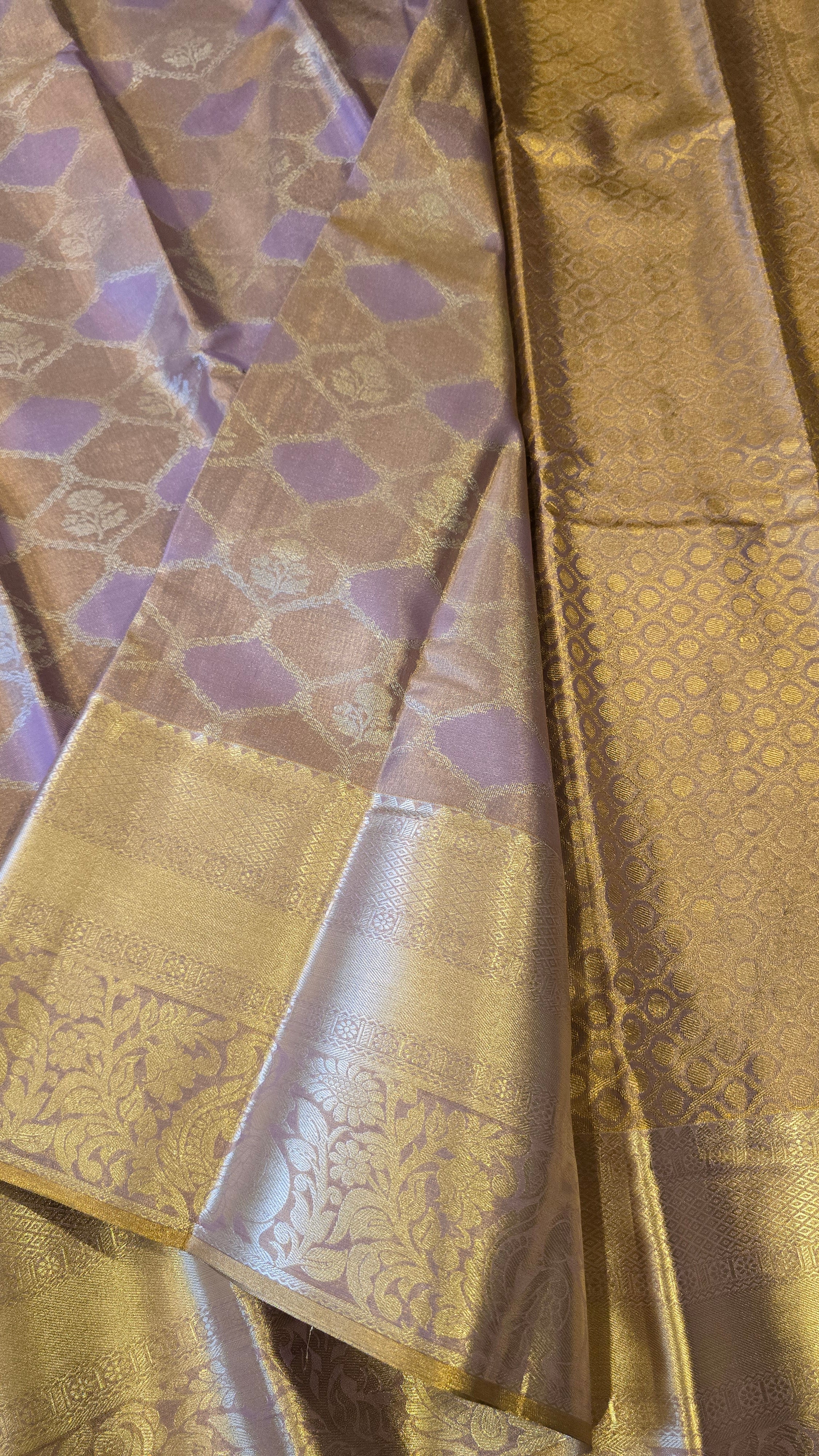 SWAYAMVARAM -LAVENDER DUAL TONE DELIGHT SILK SAREE