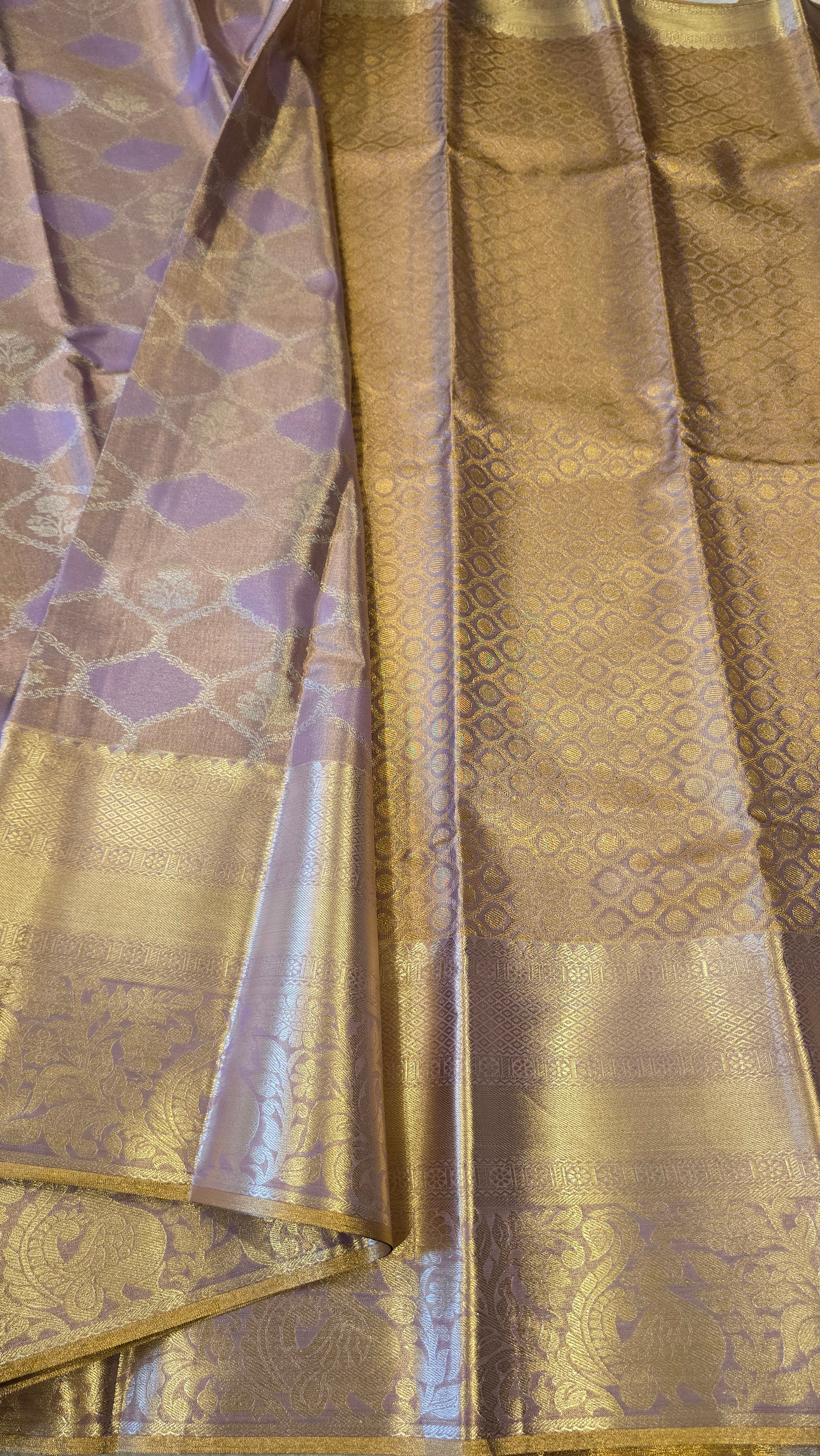 SWAYAMVARAM -LAVENDER DUAL TONE DELIGHT SILK SAREE