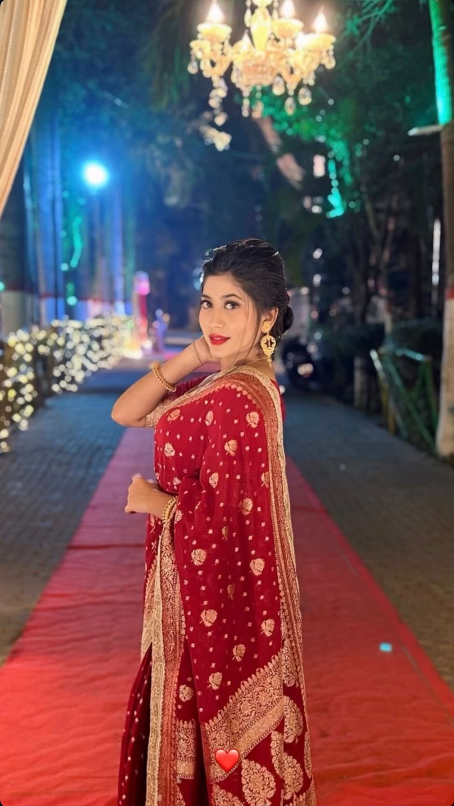 Red Semi Georgette Saree With Lace - Bollywood Red